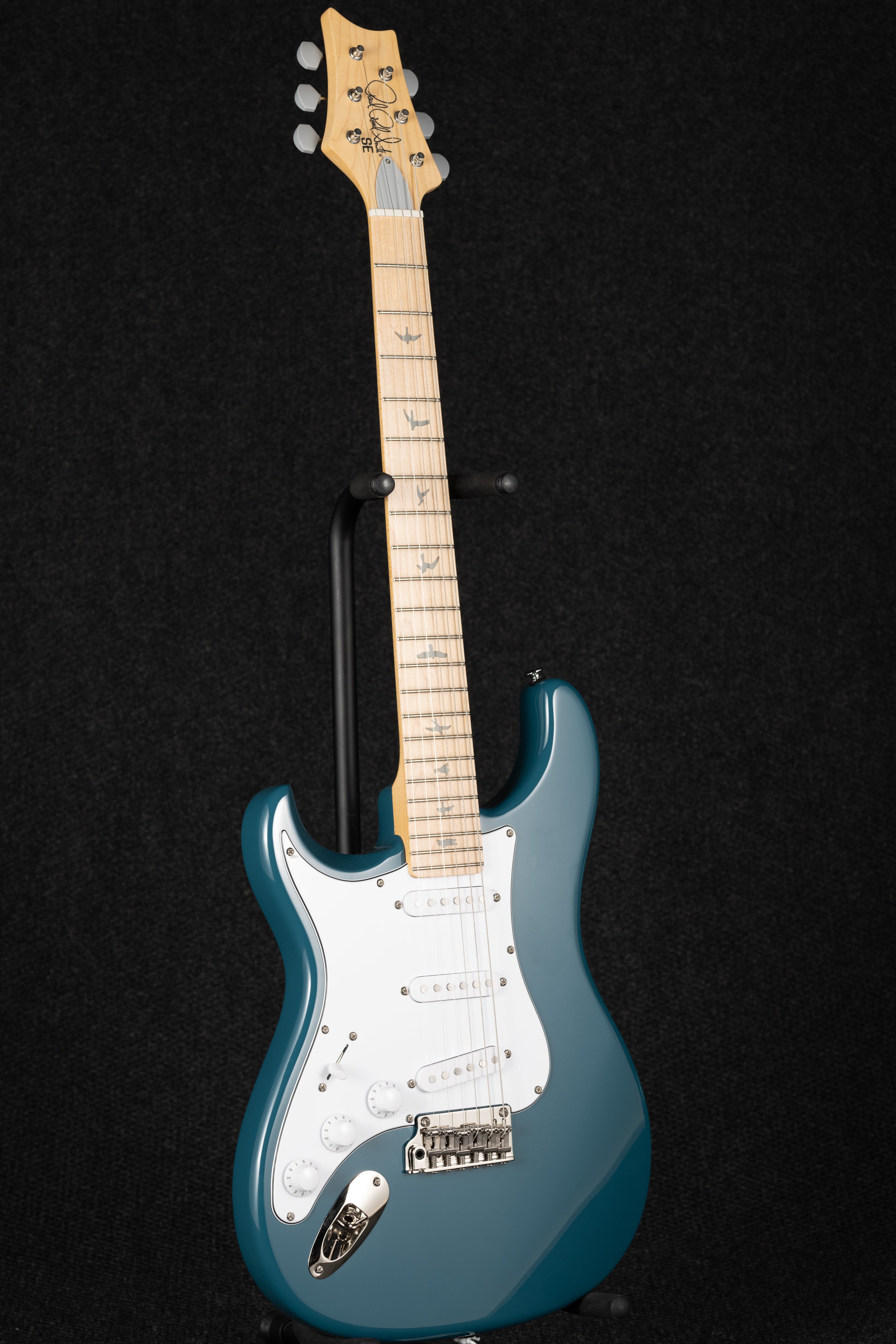 SE Silver Sky Left Handed - Nylon Blue