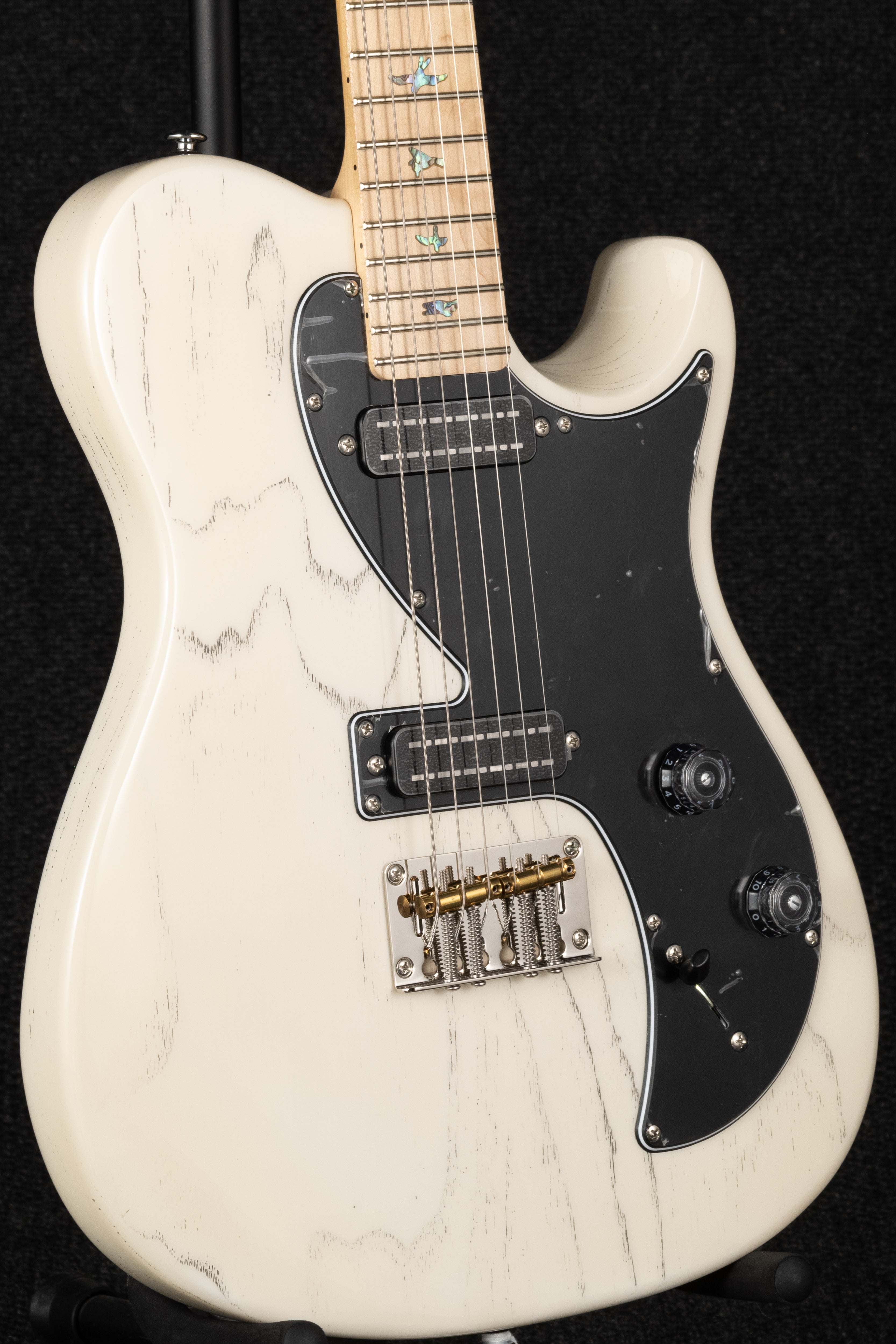 SE NF 53 - White Dog Hair