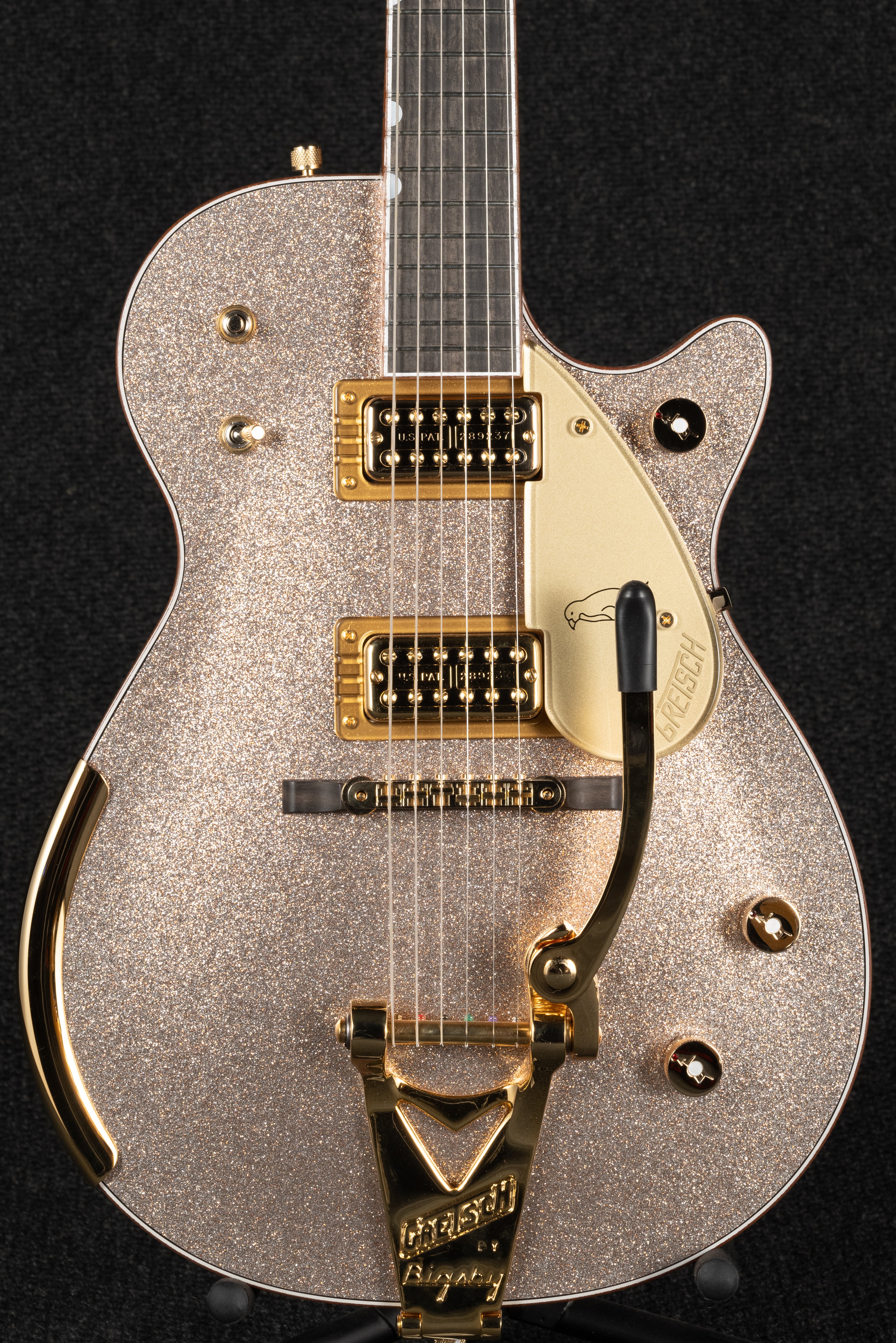 G6134 '59 Penguin Masterbuilt - Champagne Sparkle