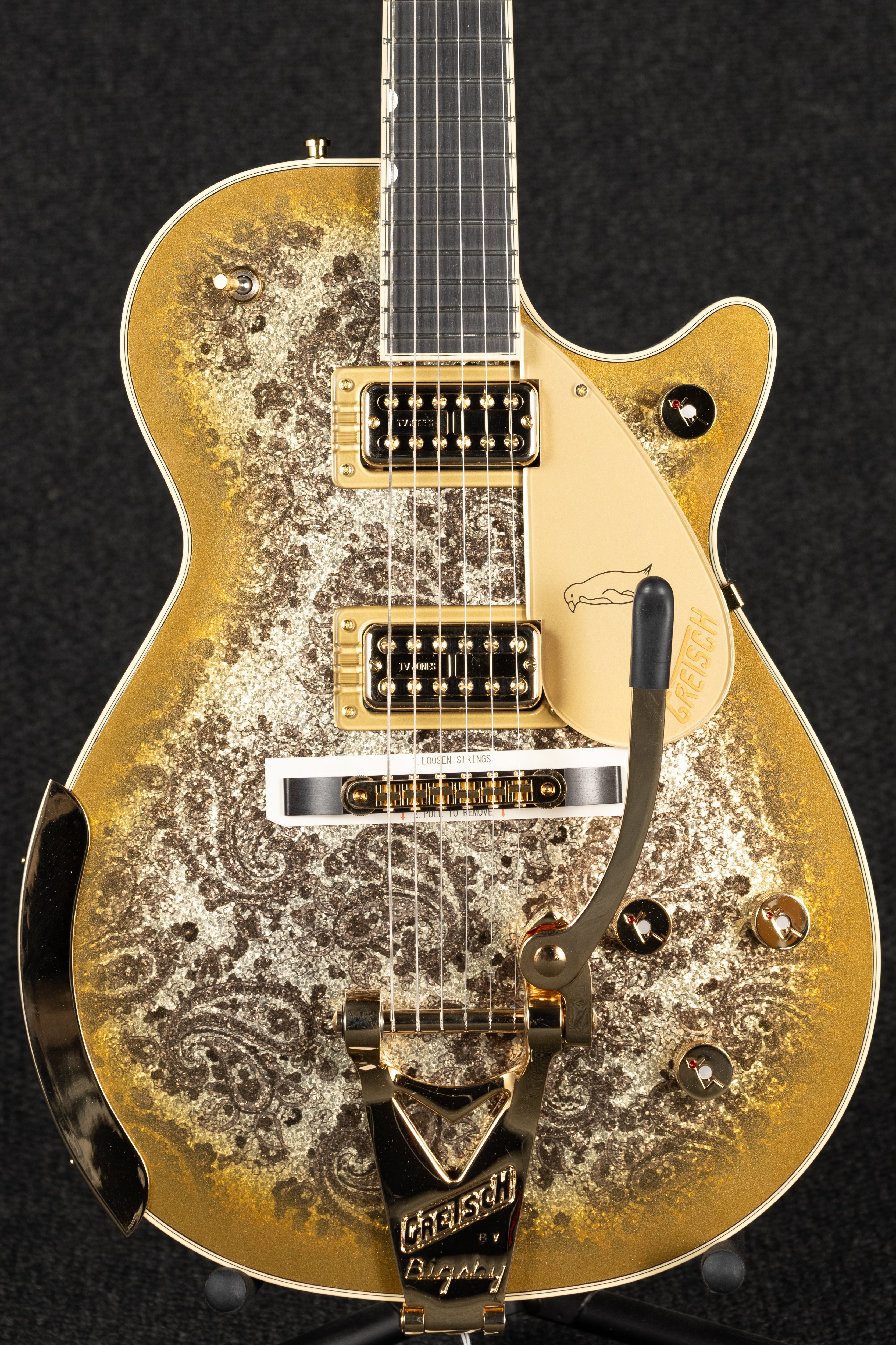 G6134TG Paisley Penguin - Gold Paisley Burst