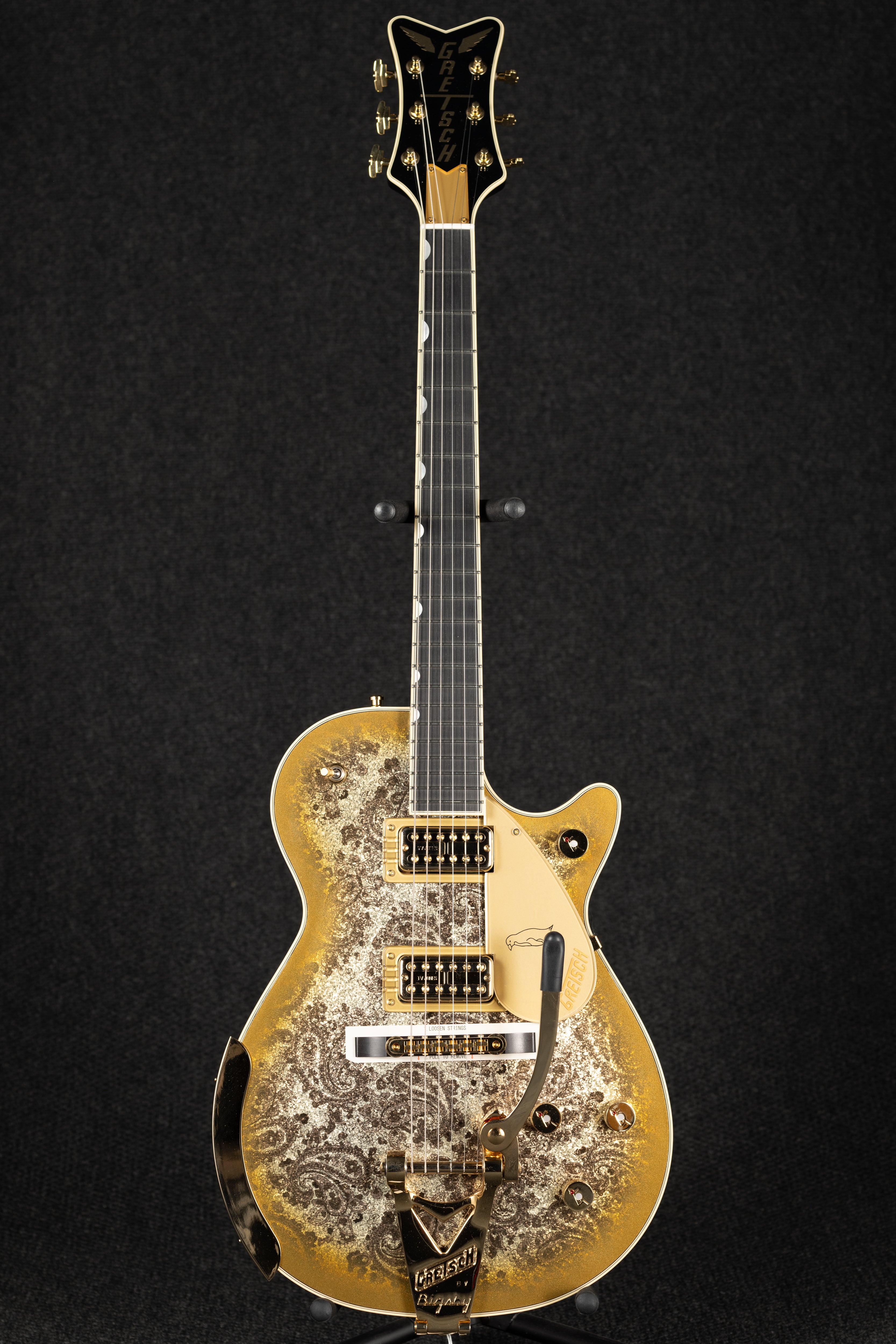 G6134TG Paisley Penguin - Gold Paisley Burst