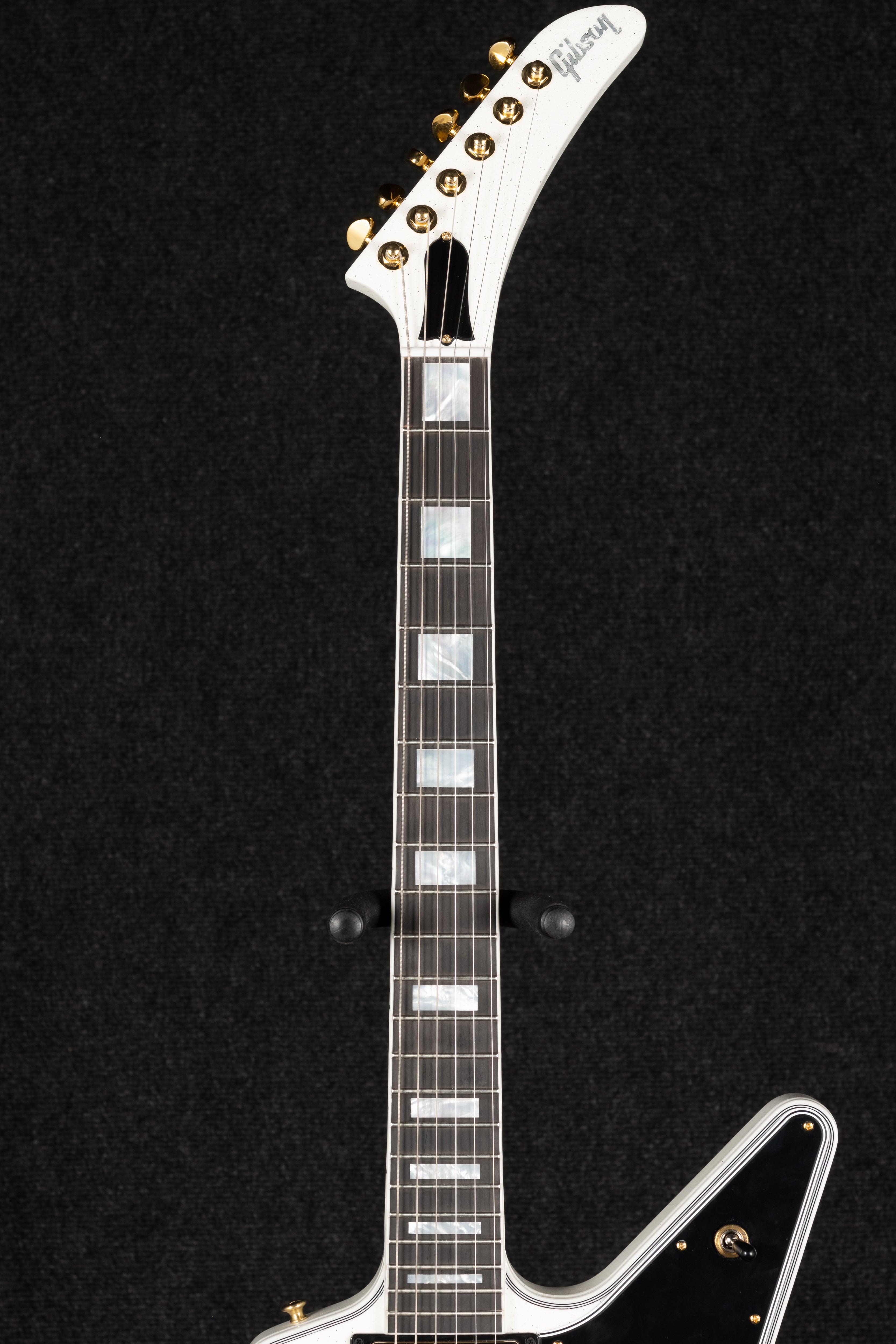 Explorer Custom - Alpine White Sparkle