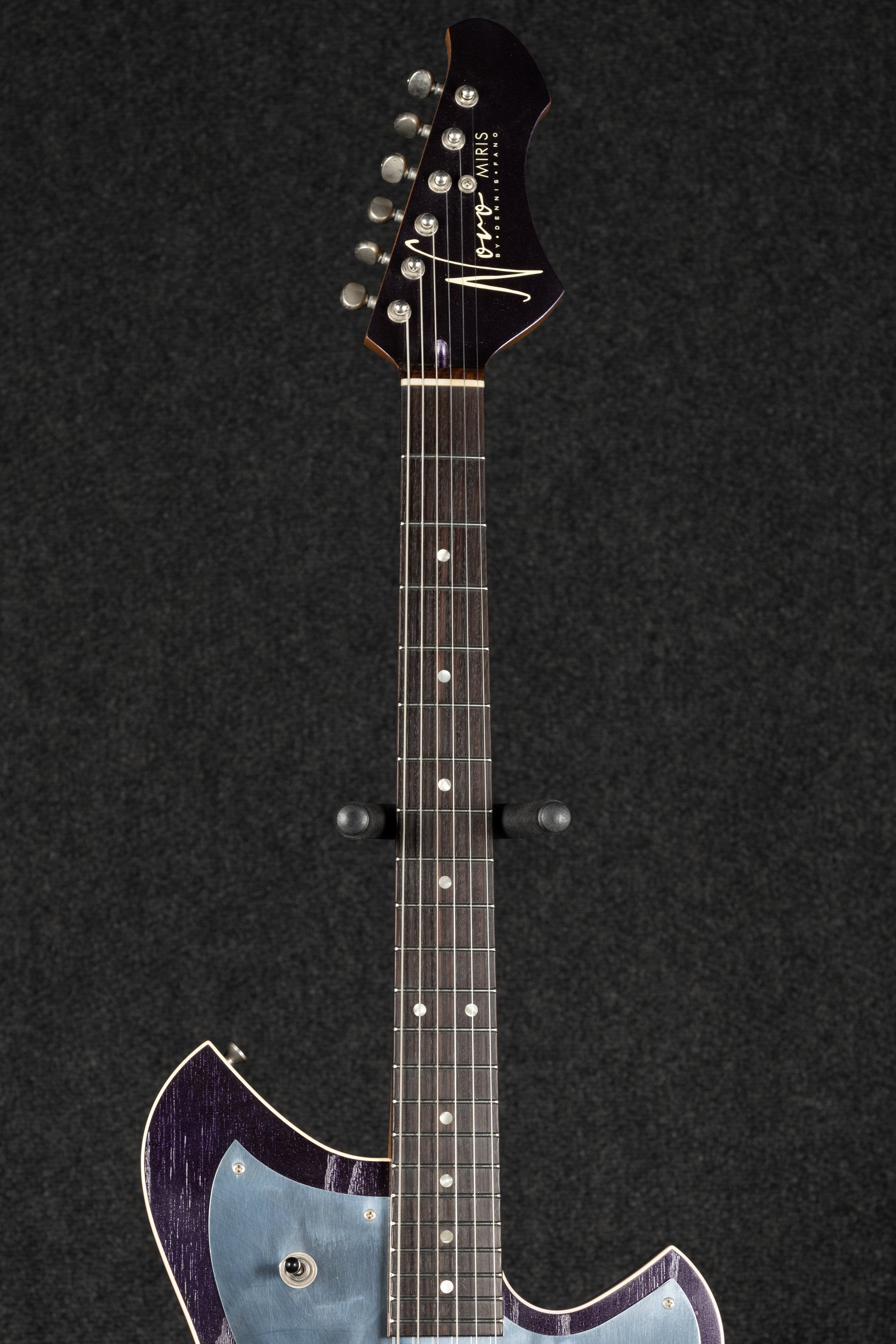 Novo Miris J - Purple Stranger