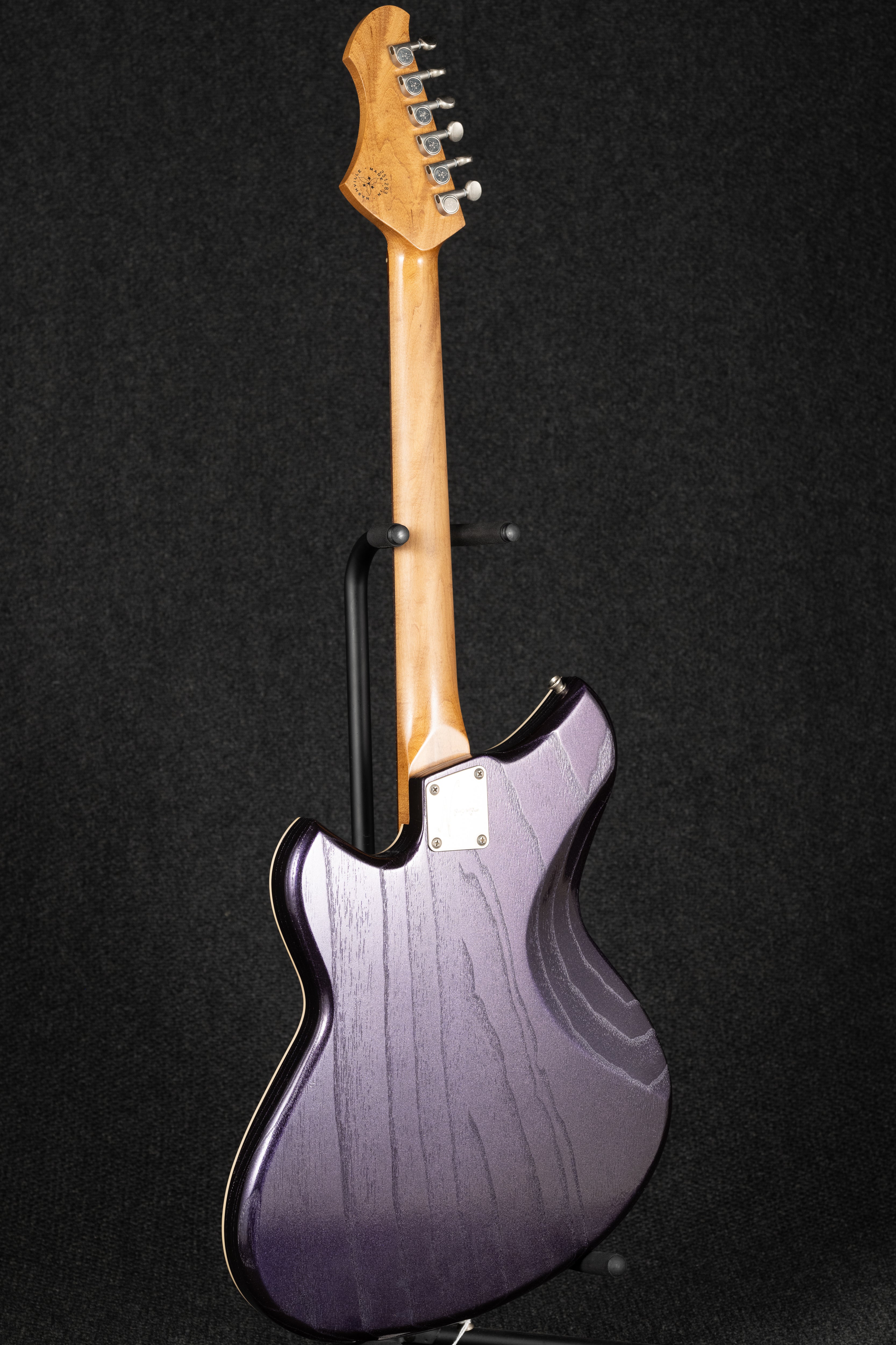 Novo Miris J - Purple Stranger