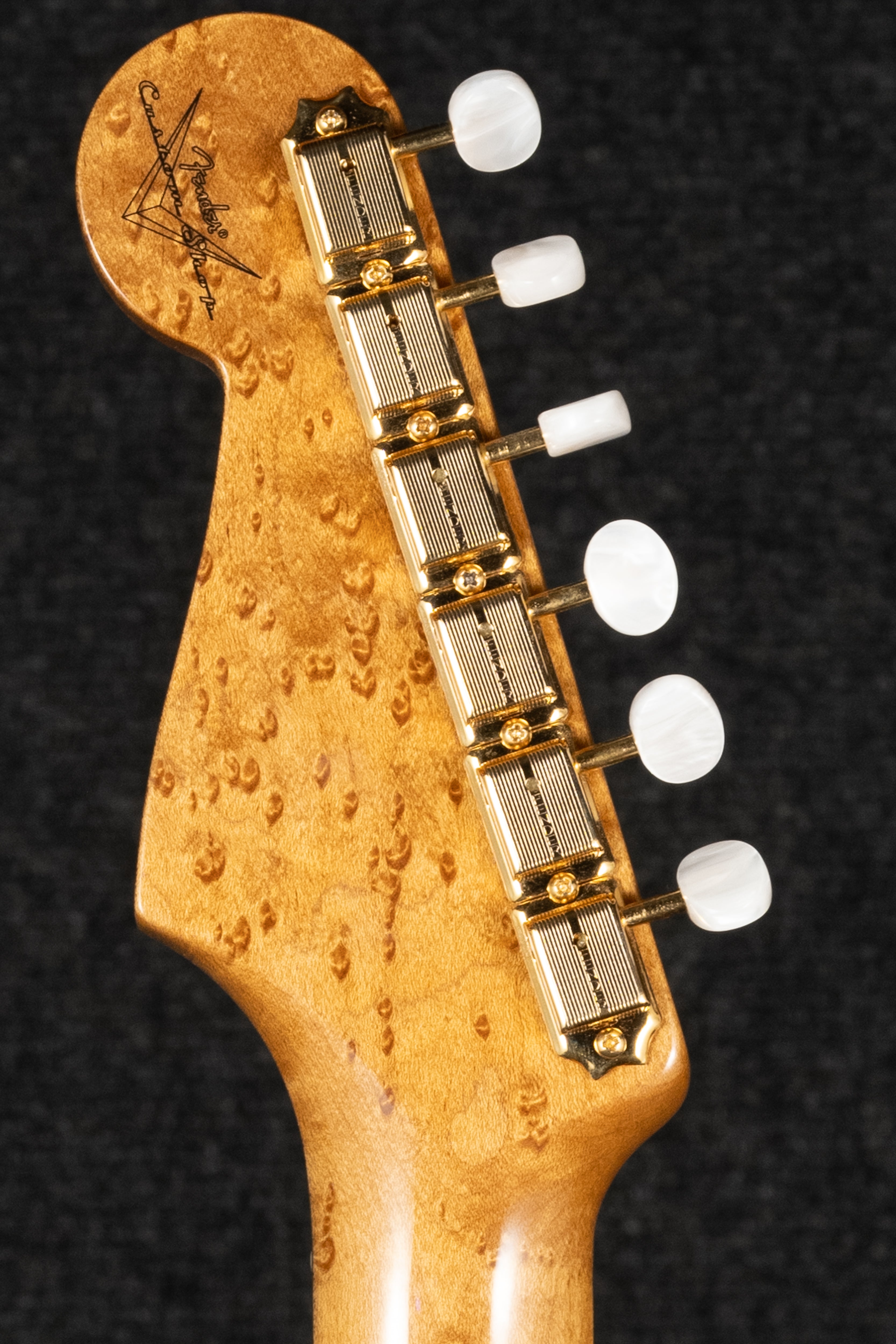 American Custom Strat Roasted Birdseye - 2-Tone Sunburst