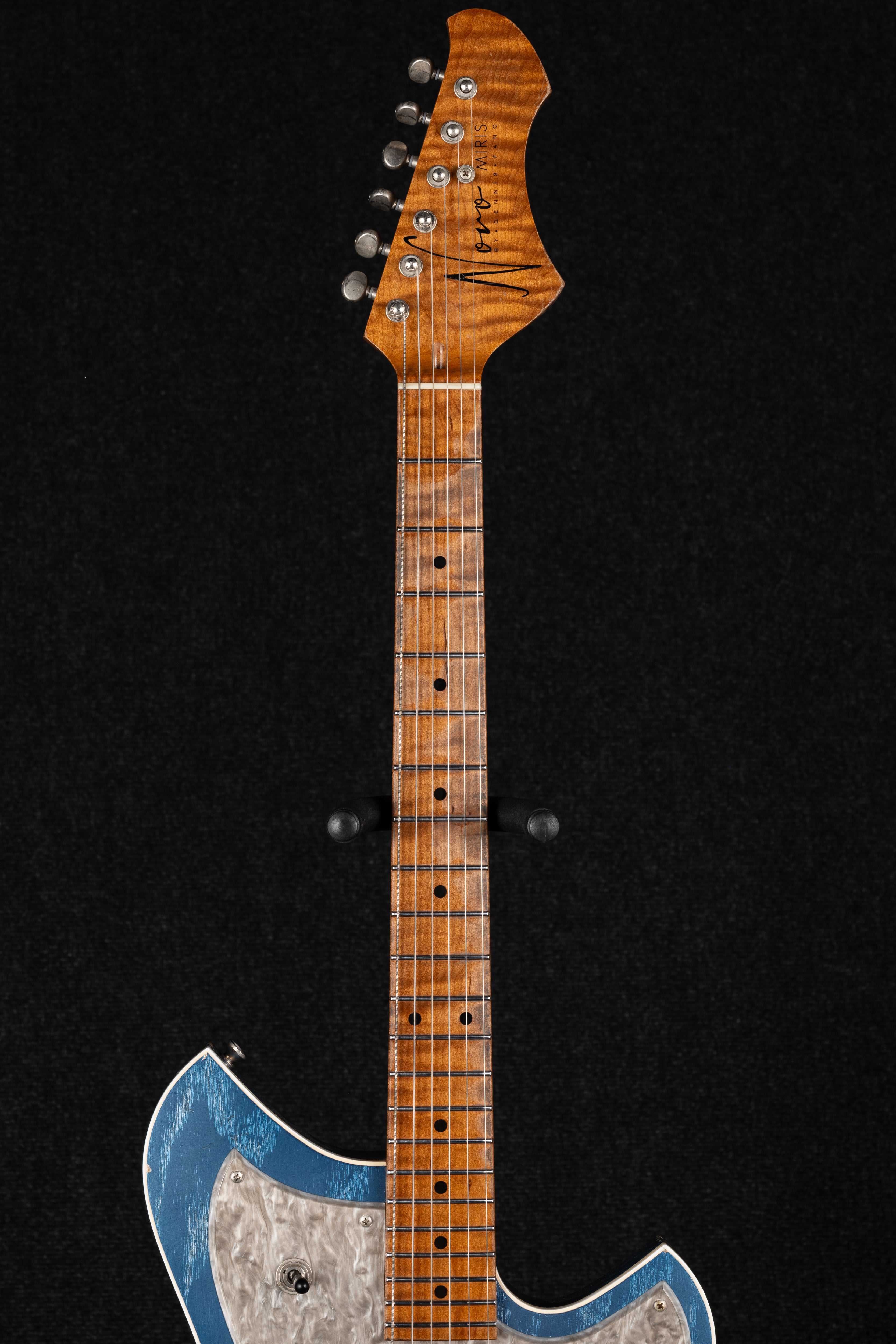 Mirus J Limited Edition - Candy Apple Blue