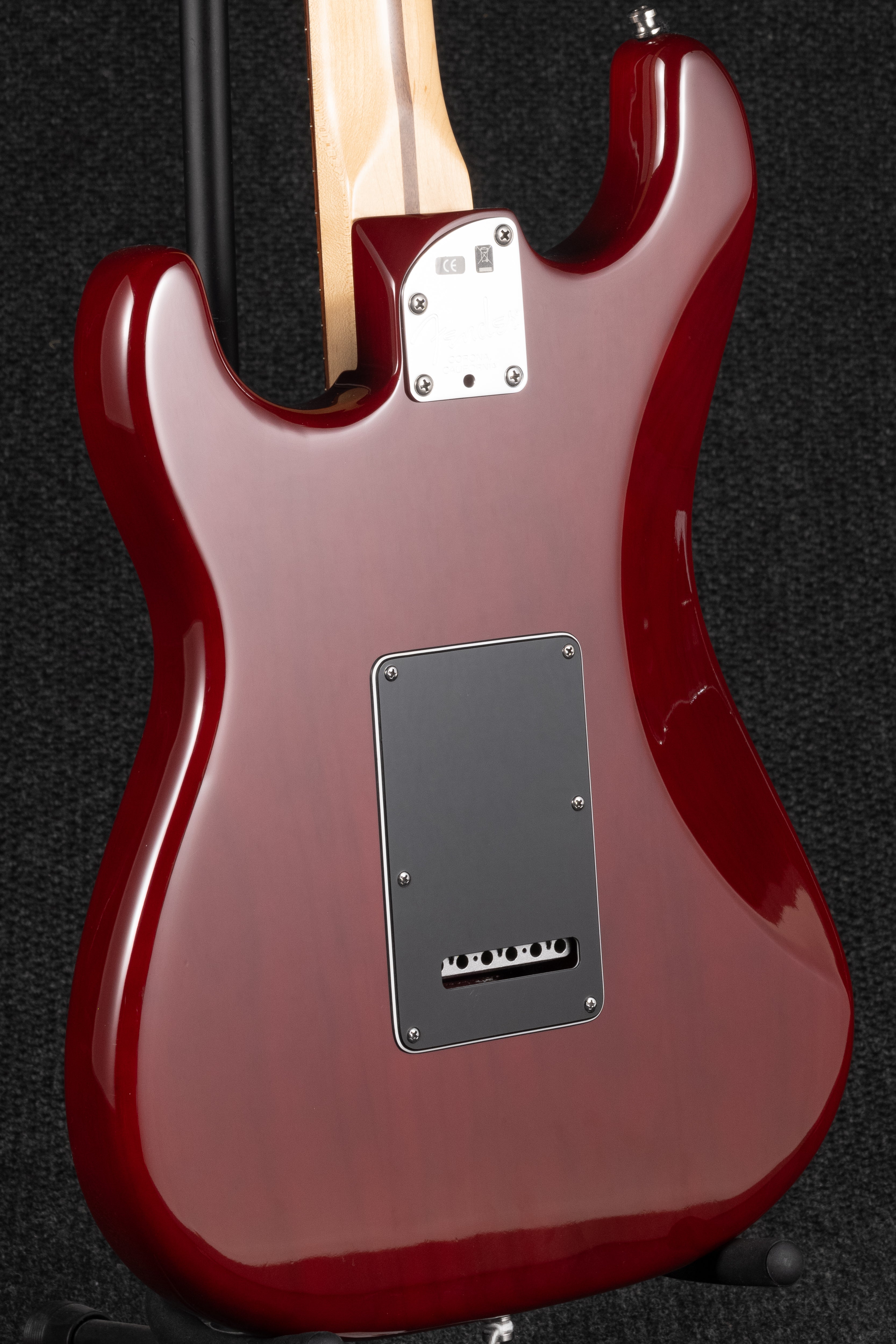 American Deluxe Ash Stratocaster - Wine Transparent
