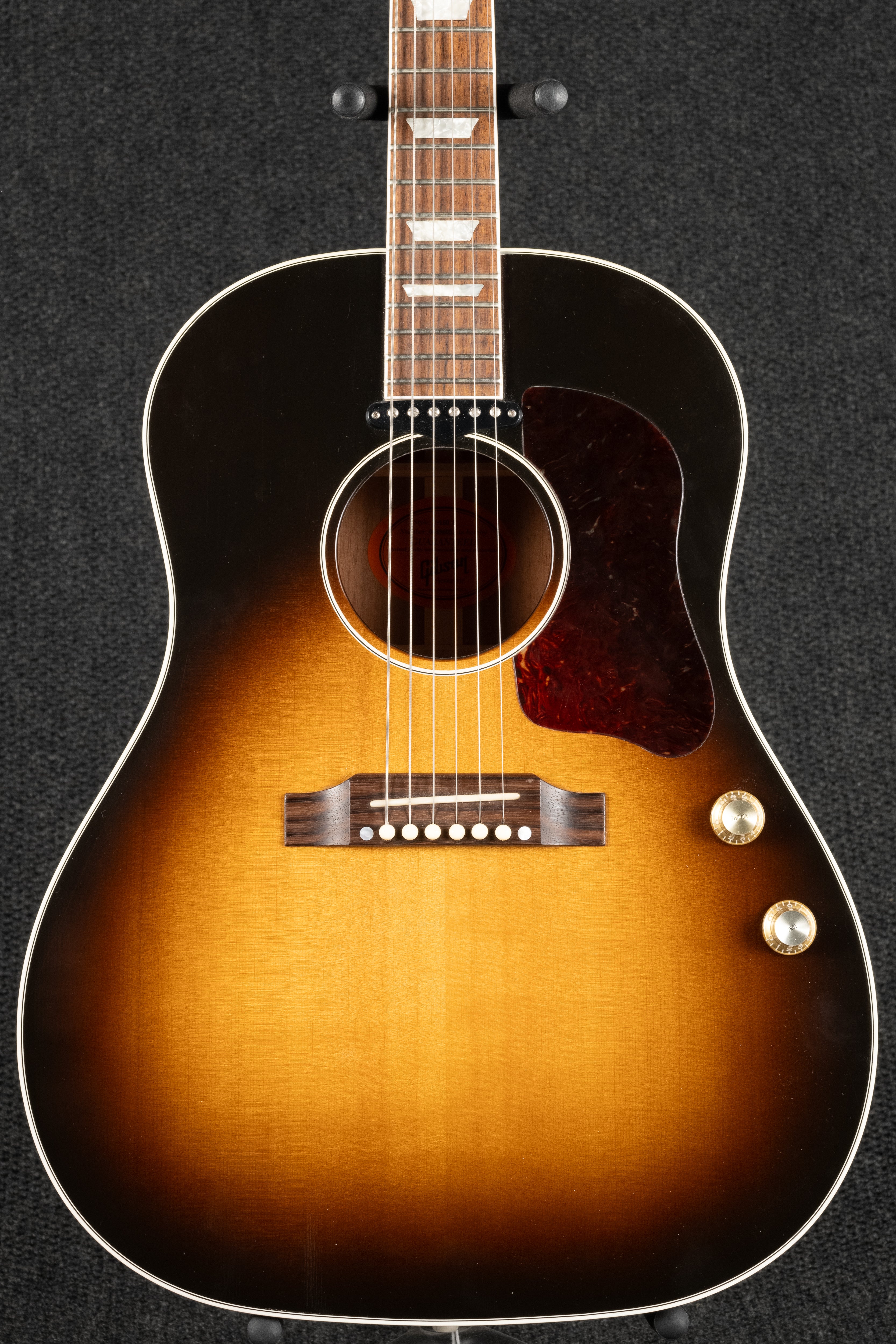 2006 J-160E - Sunburst