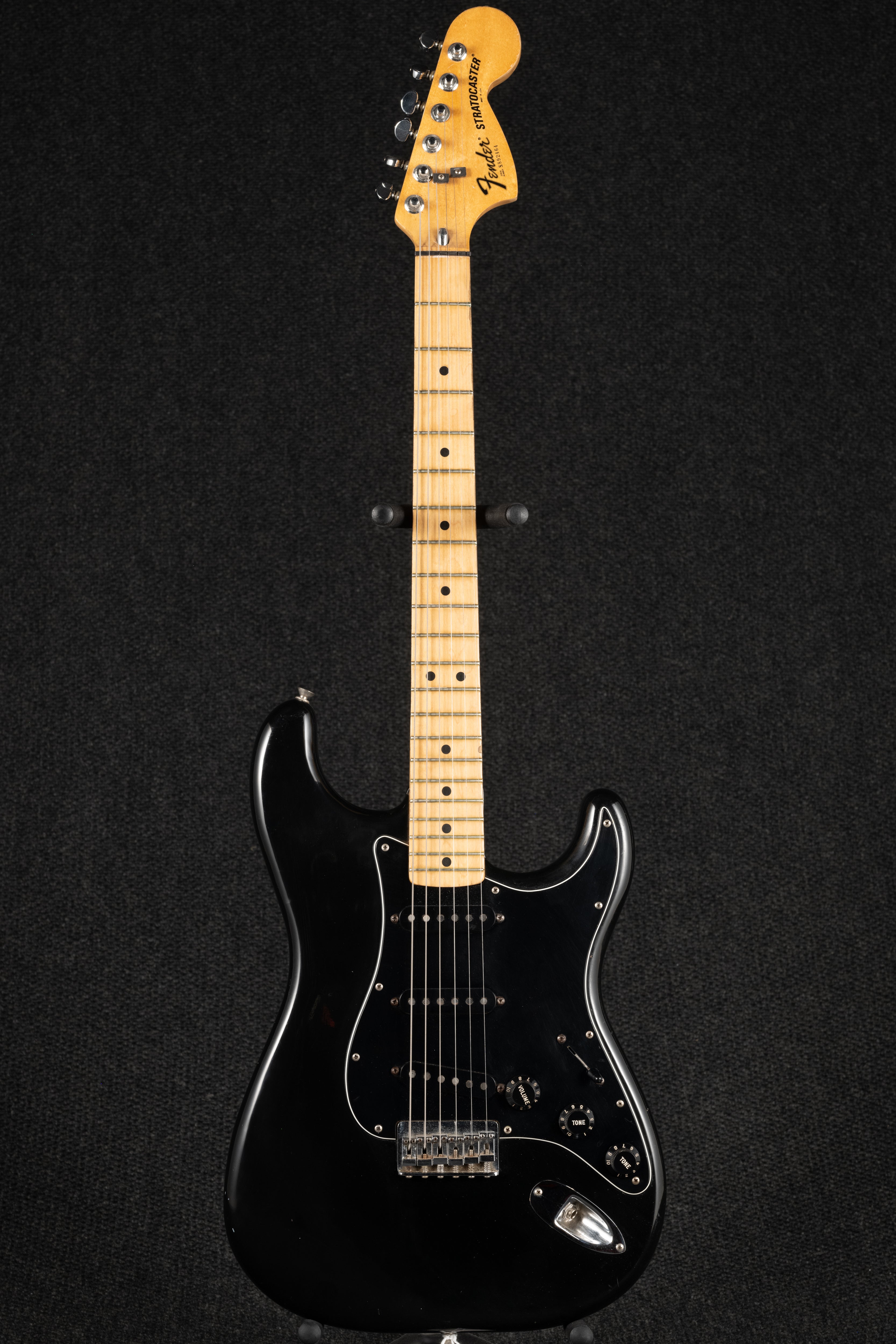 1977 Hardtail Stratocaster - Black