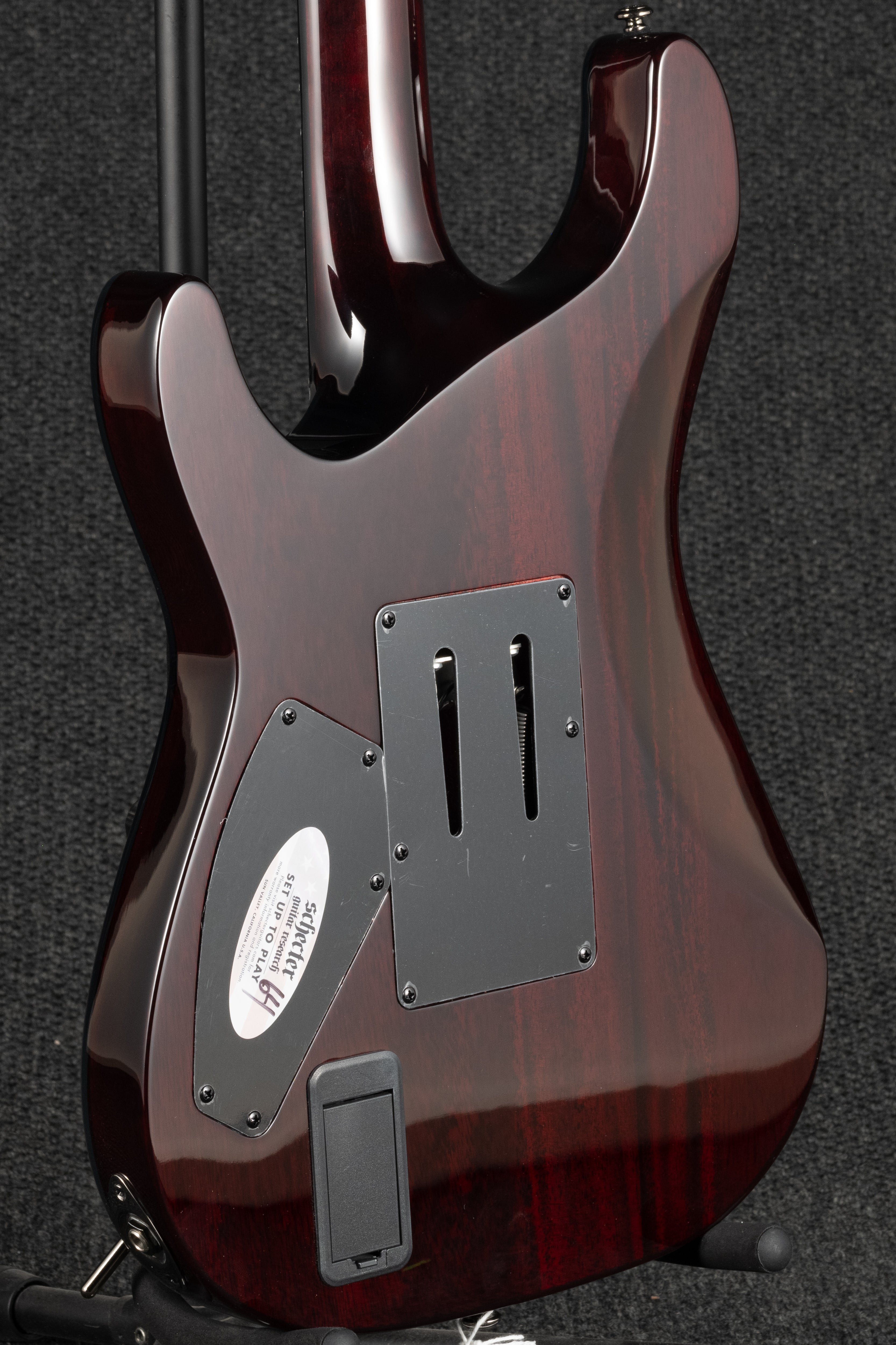 Hellraiser C-1 FR - Black Cherry