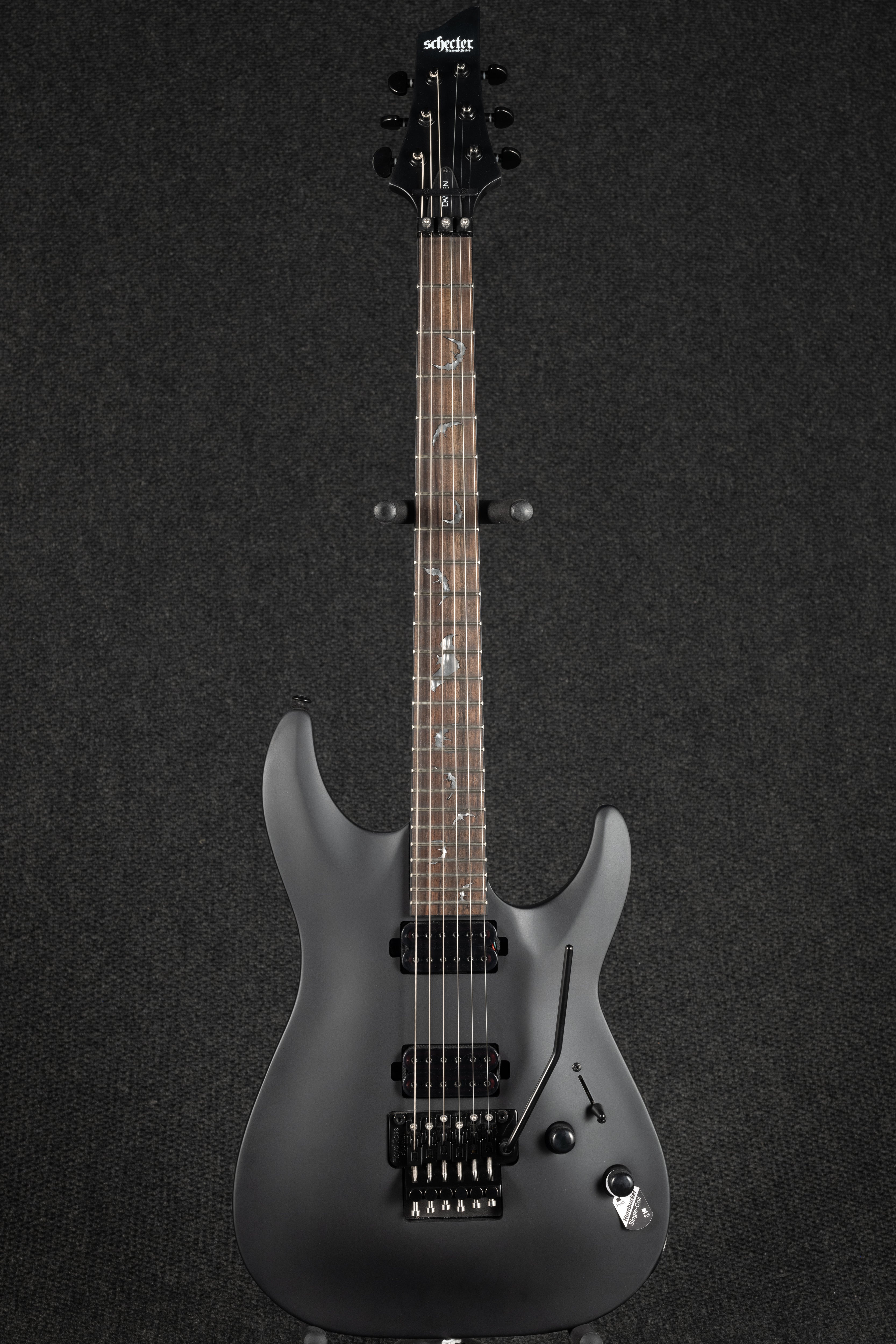 Damien-6 FR - Satin Black