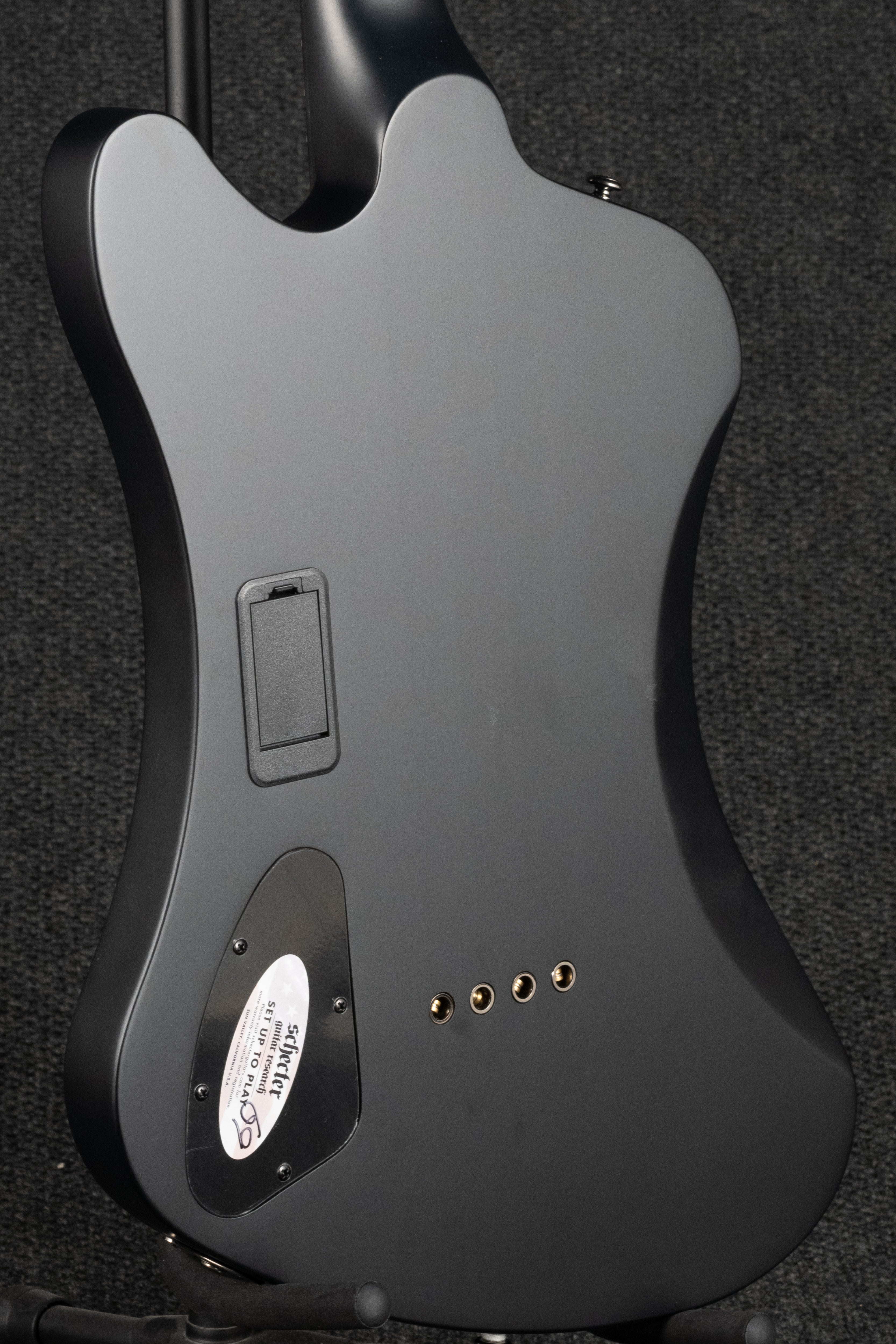 Sixx Bass- Satin Black