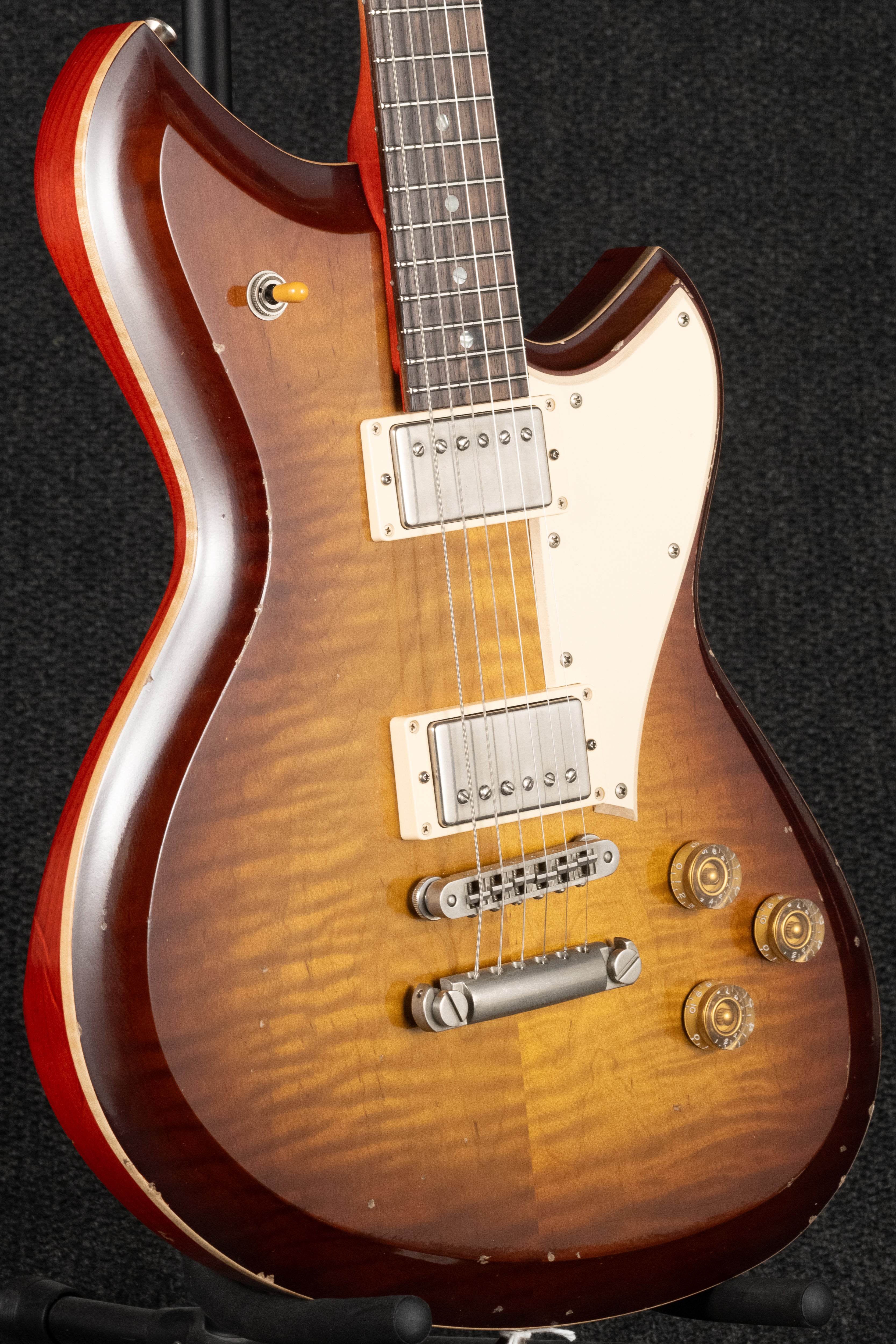 Serus H2 - Tobacco Burst