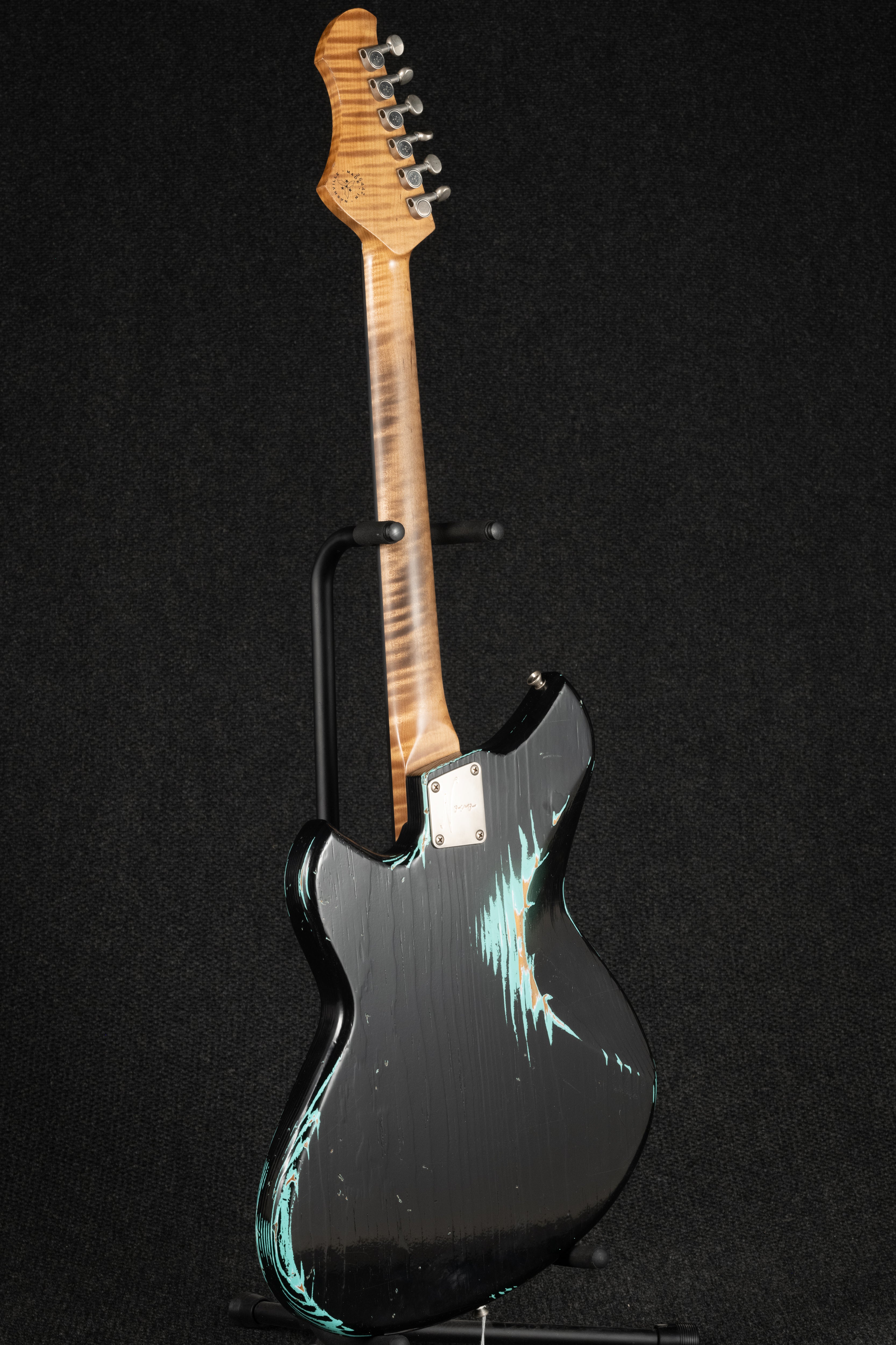 Serus J - Bull Black Over Foam Green
