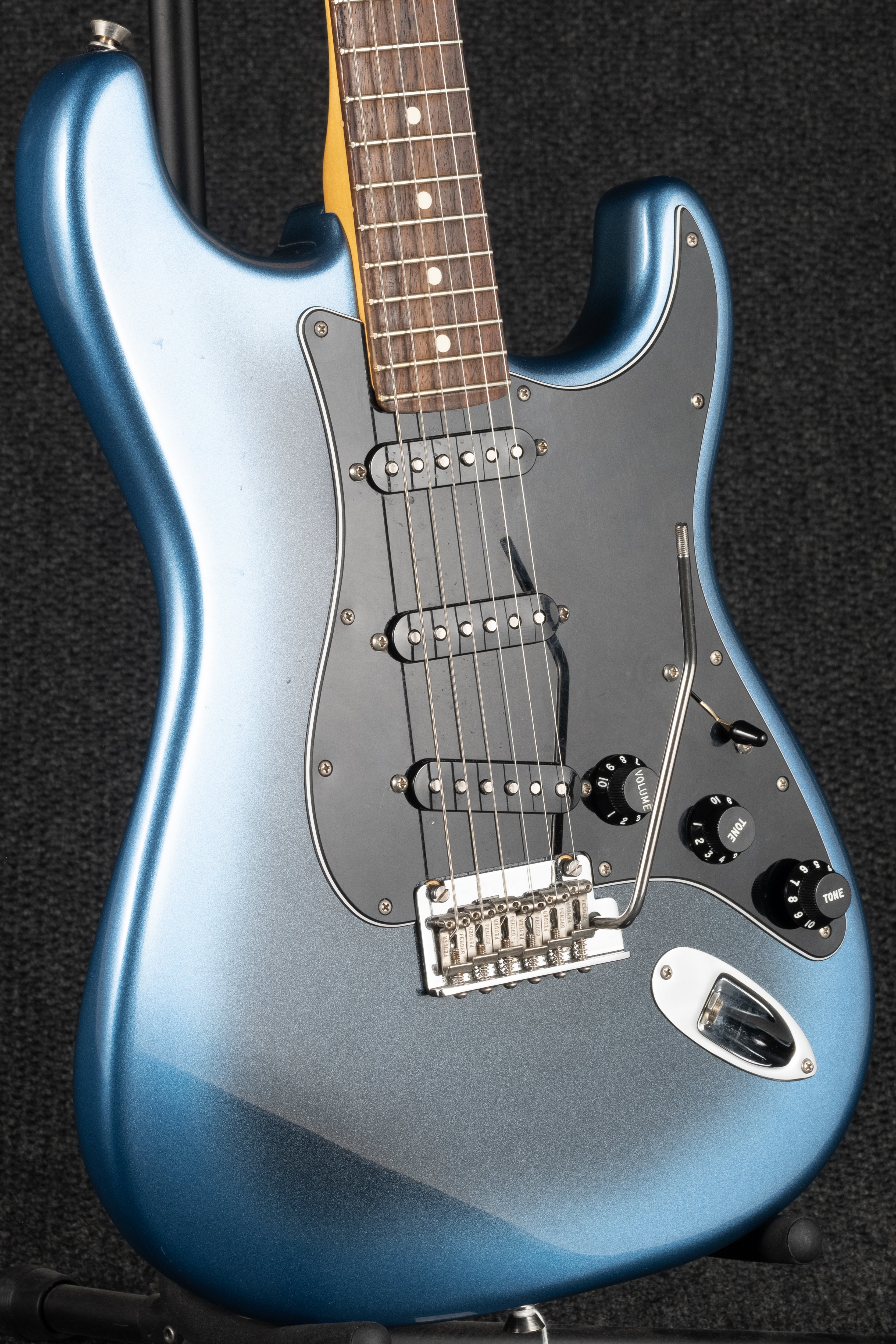 Stratocaster American Professional II - Dark Night