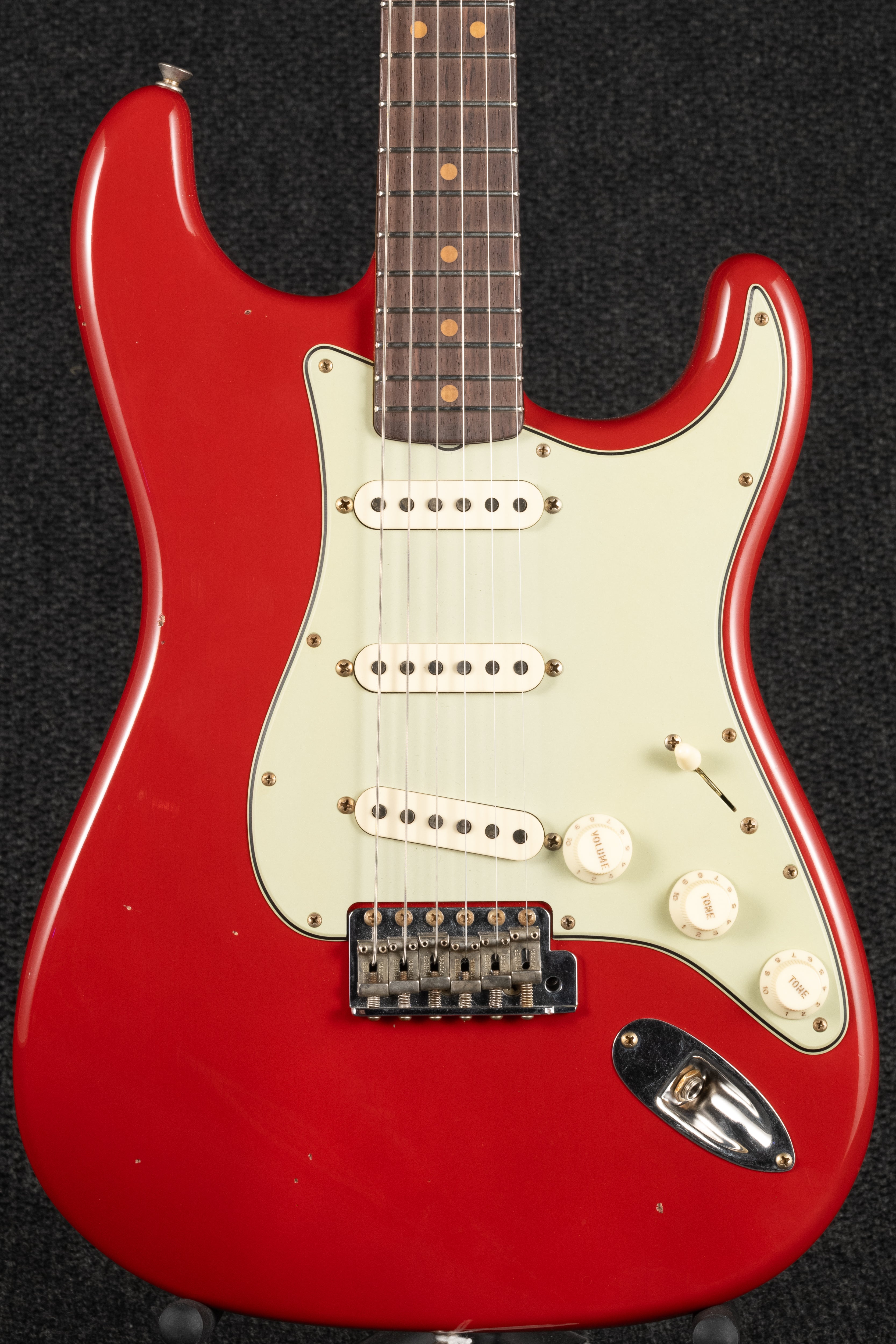 '64 Stratocaster Journeyman Relic - Dakota Red