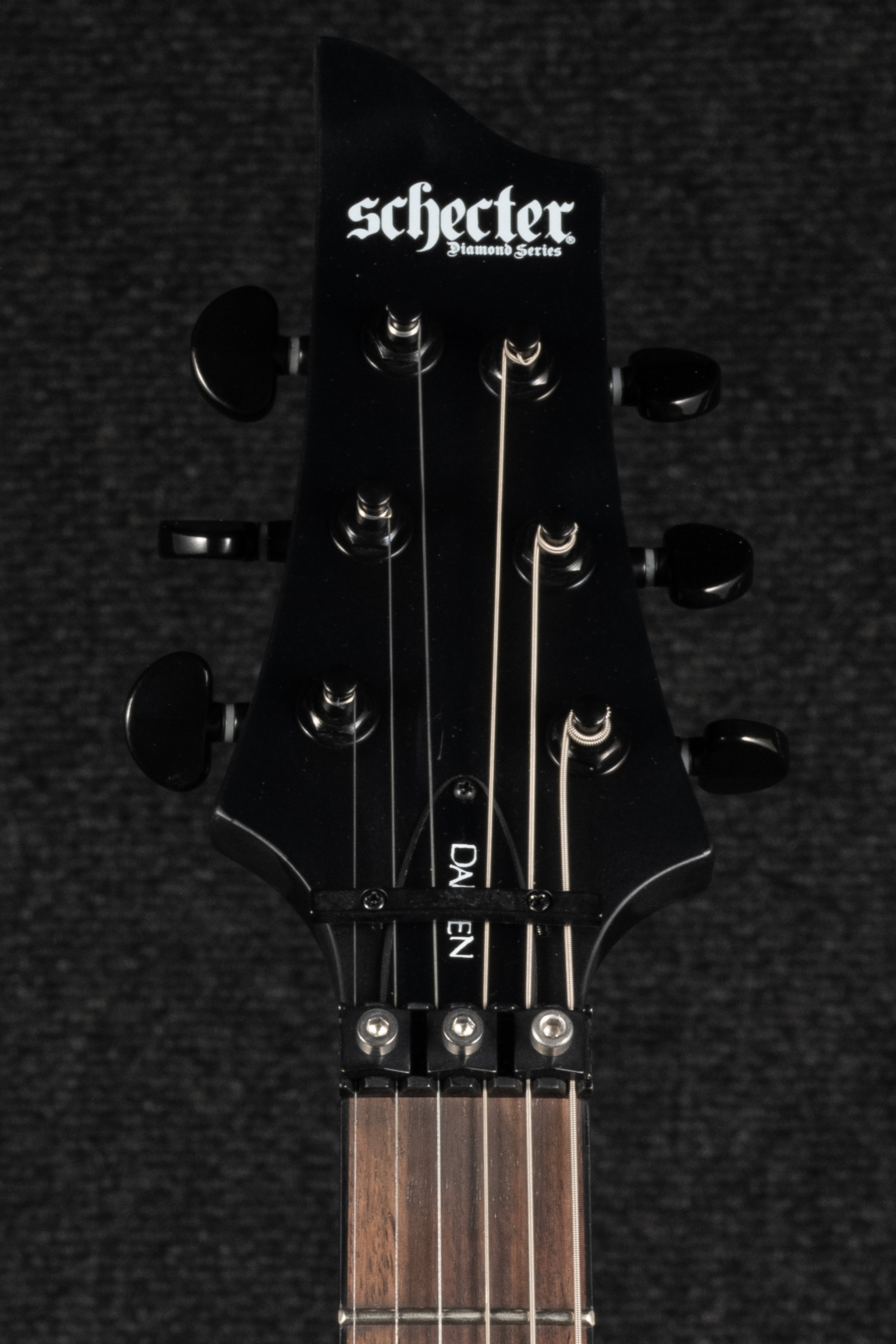 Damien Platinum-6 LH - Satin Black