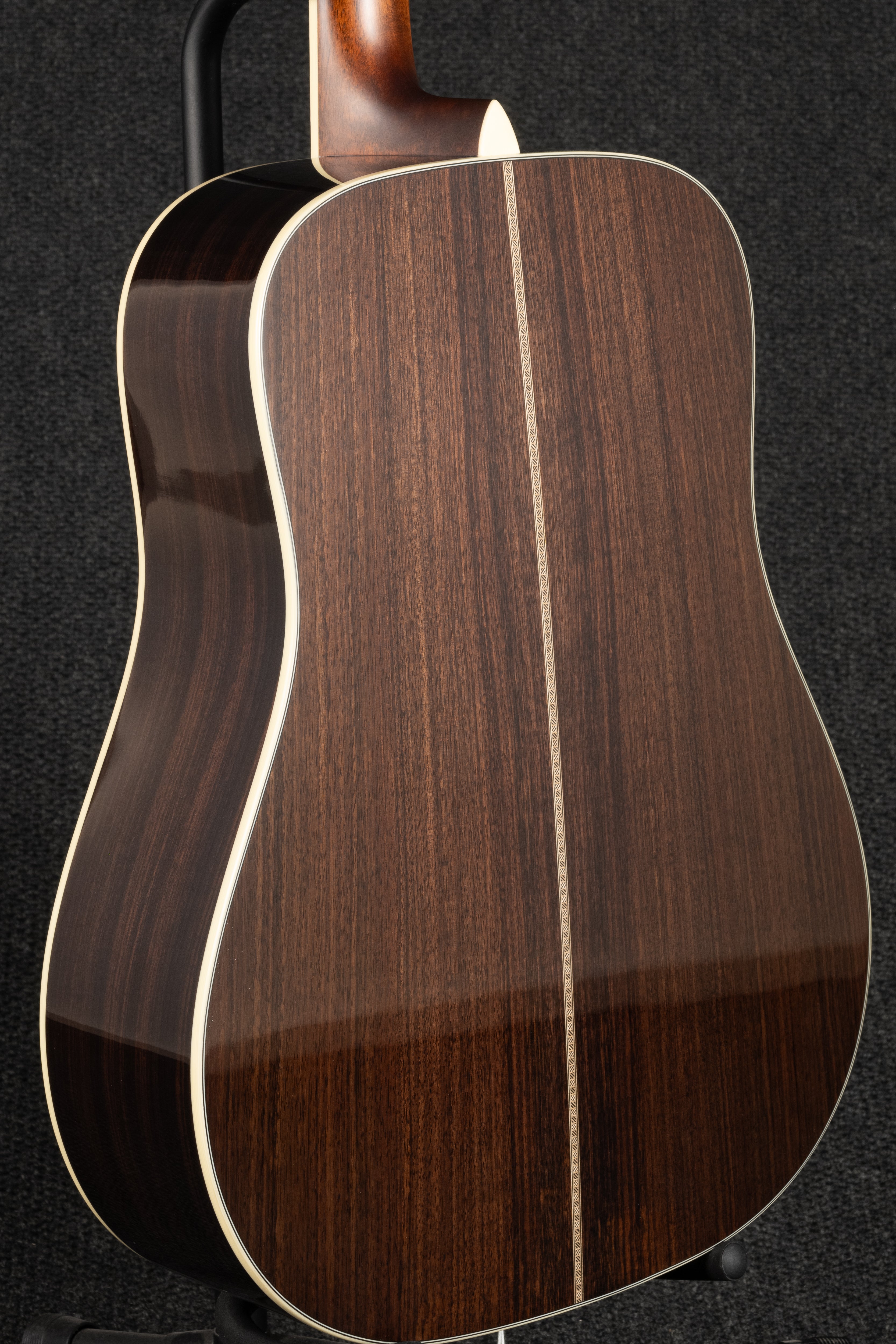 E20D-LSH-TC Dreadnought