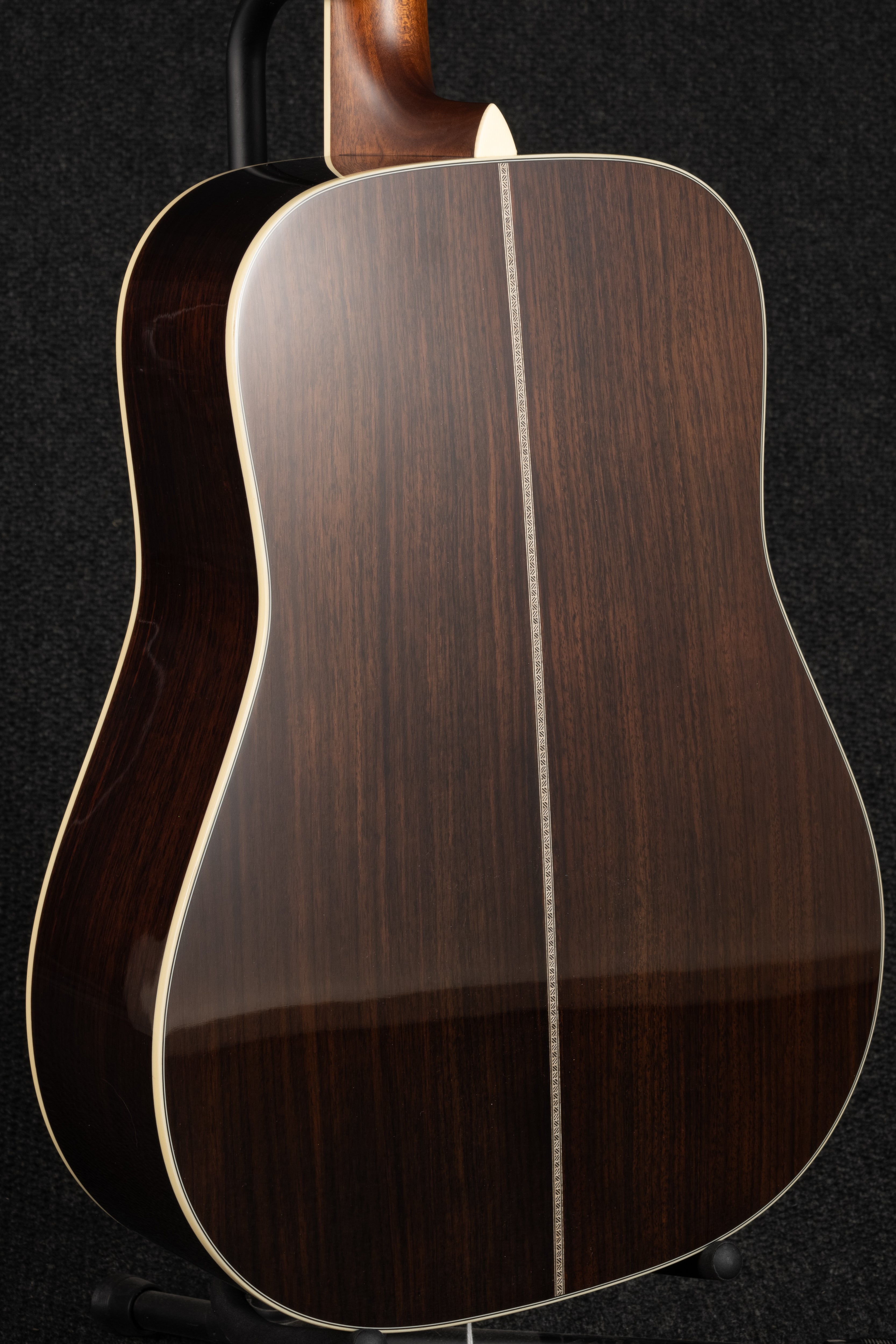 E20D-LSH-TC Dreadnought