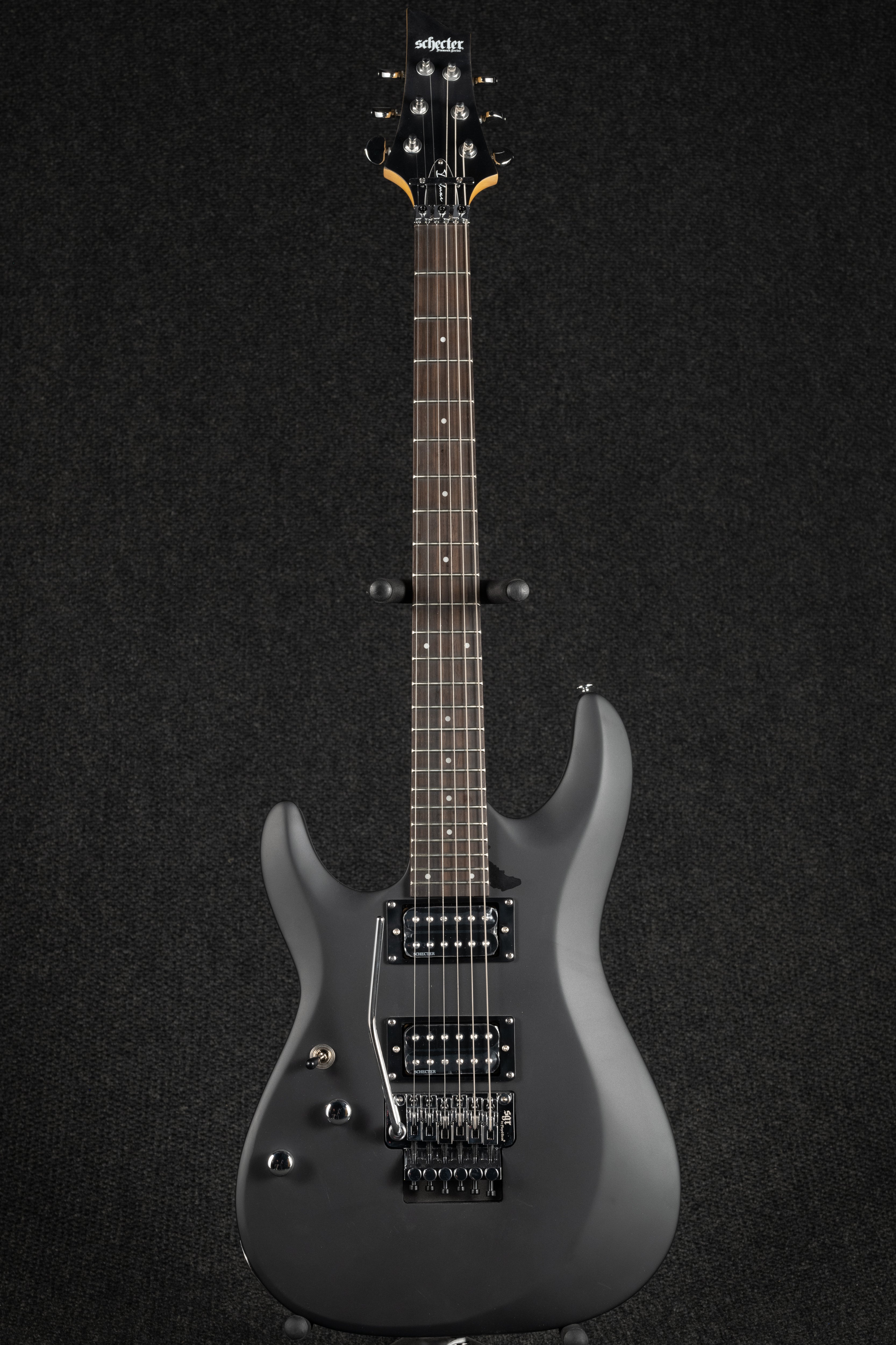 C-6 FR Deluxe LH - Satin Black