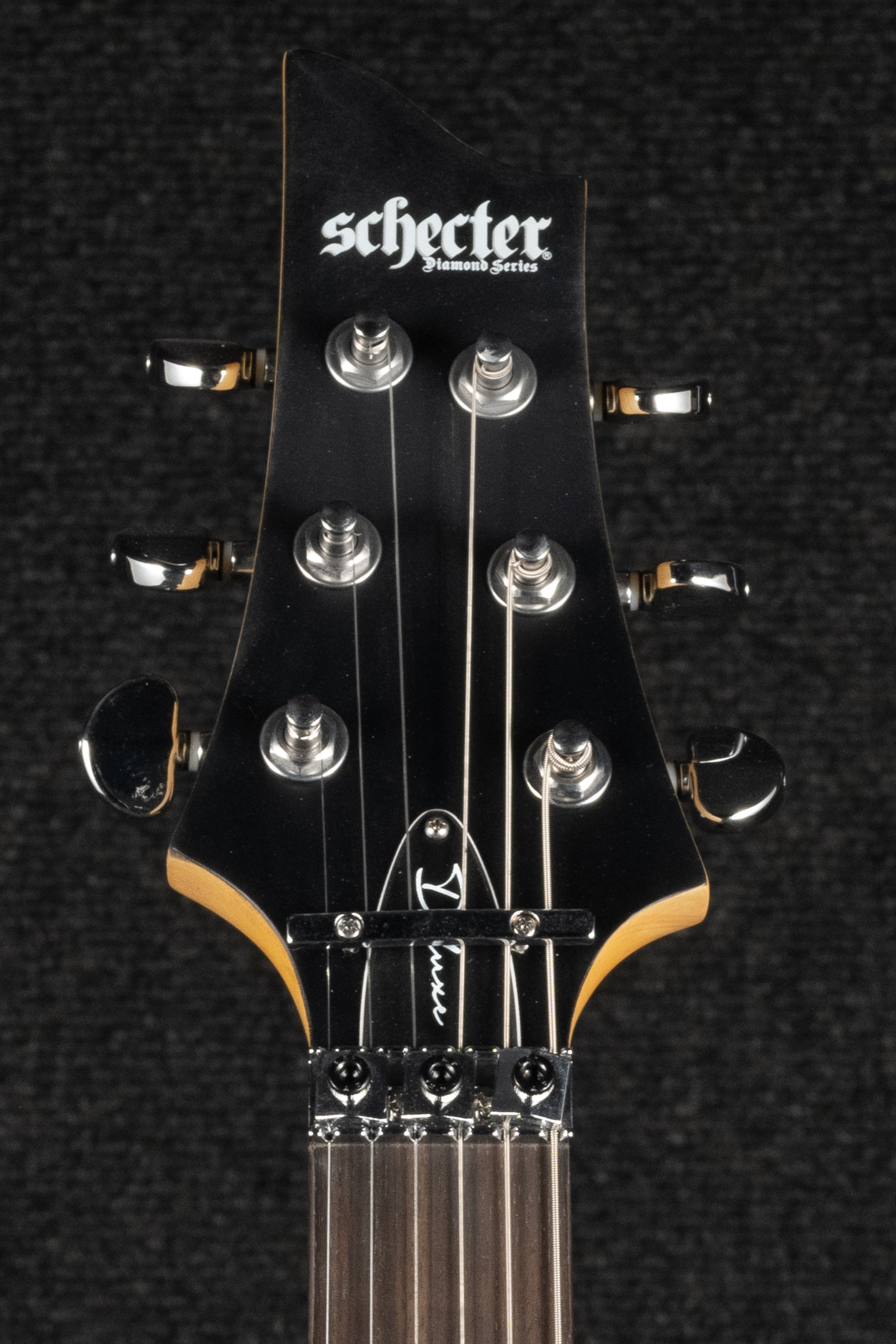 C-6 FR Deluxe LH - Satin Black