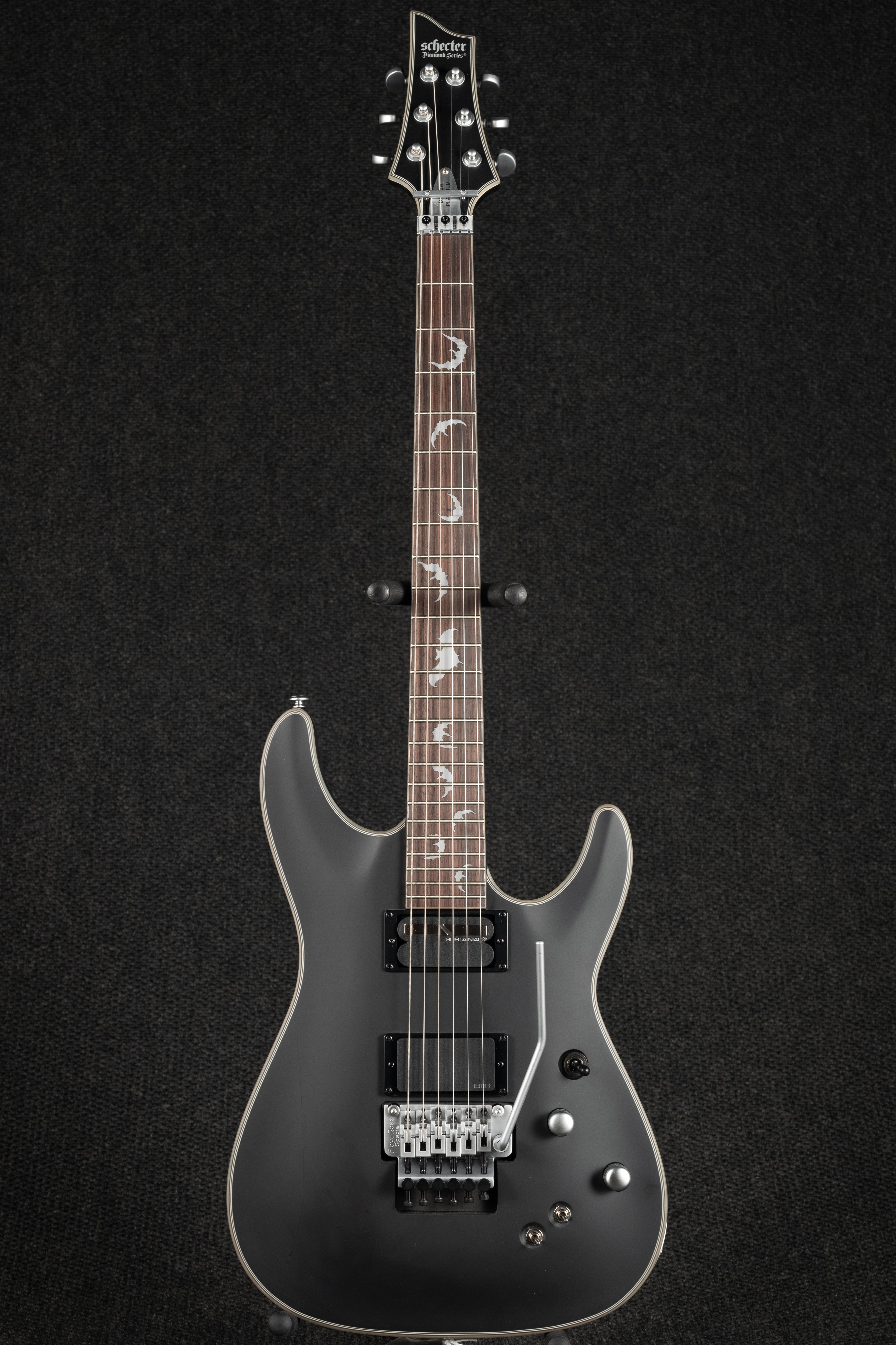 Damien Platinum-6 - Satin Black