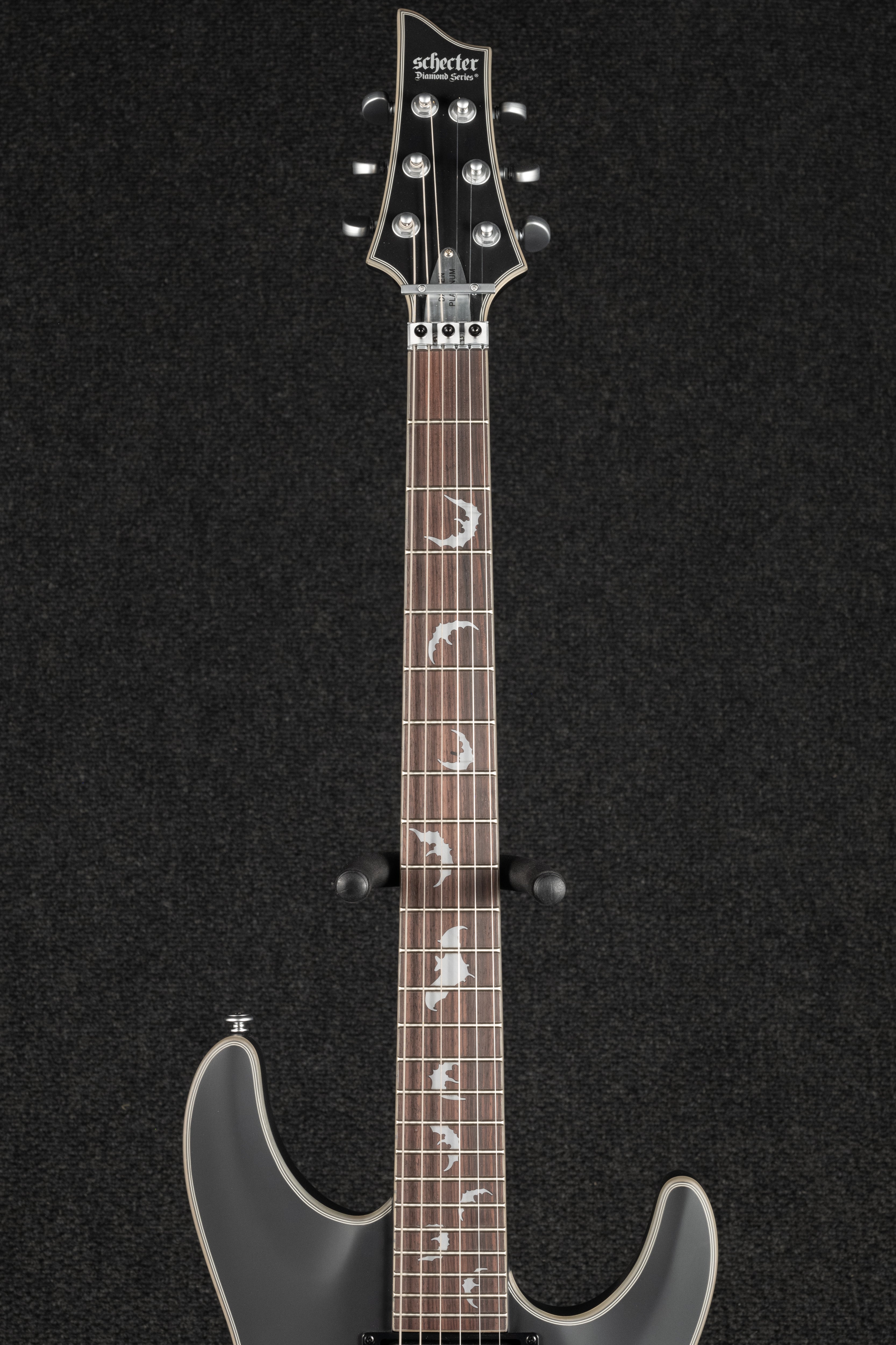 Damien Platinum-6 - Satin Black