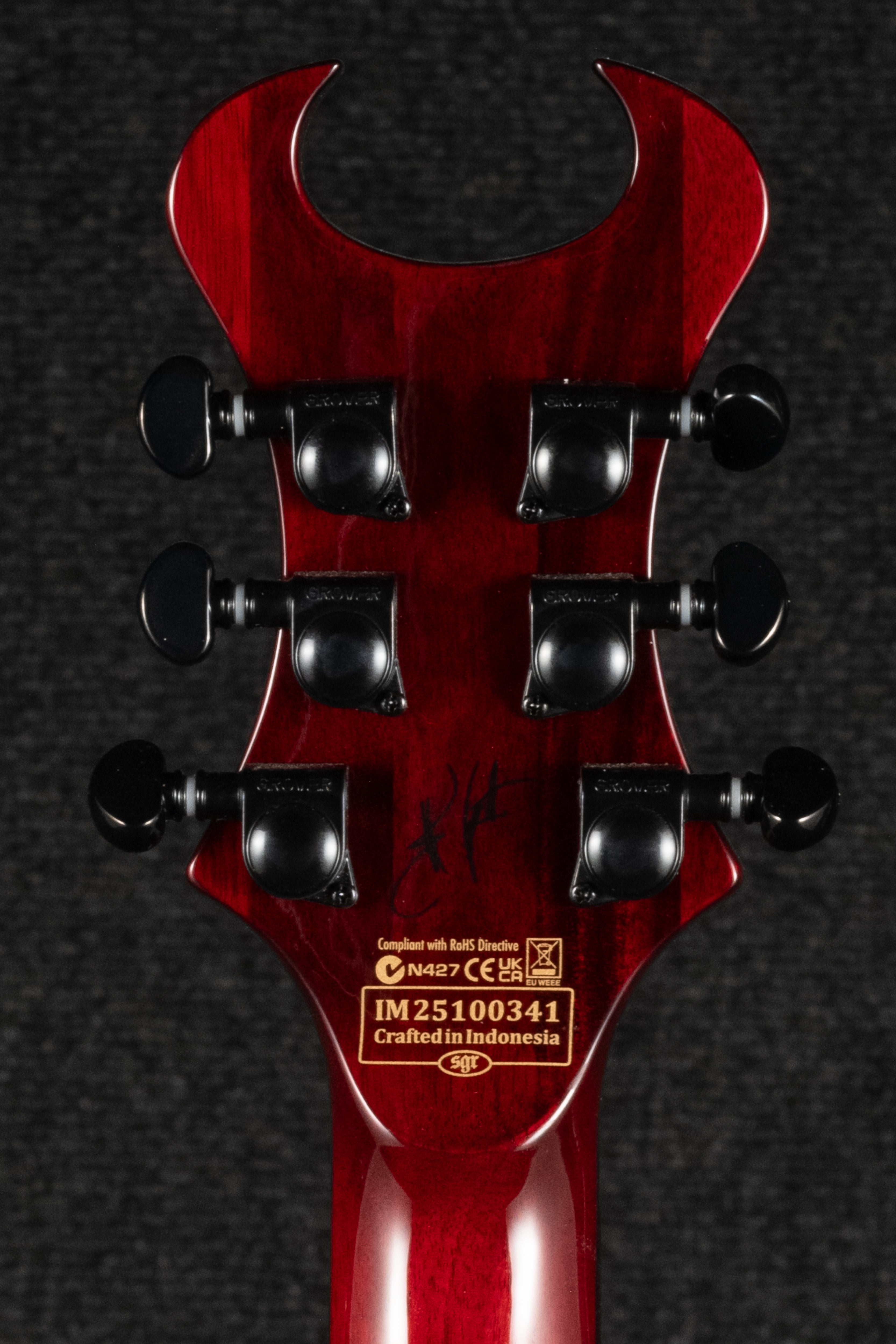 Synyster Standard Plus - Transparent Deep Red