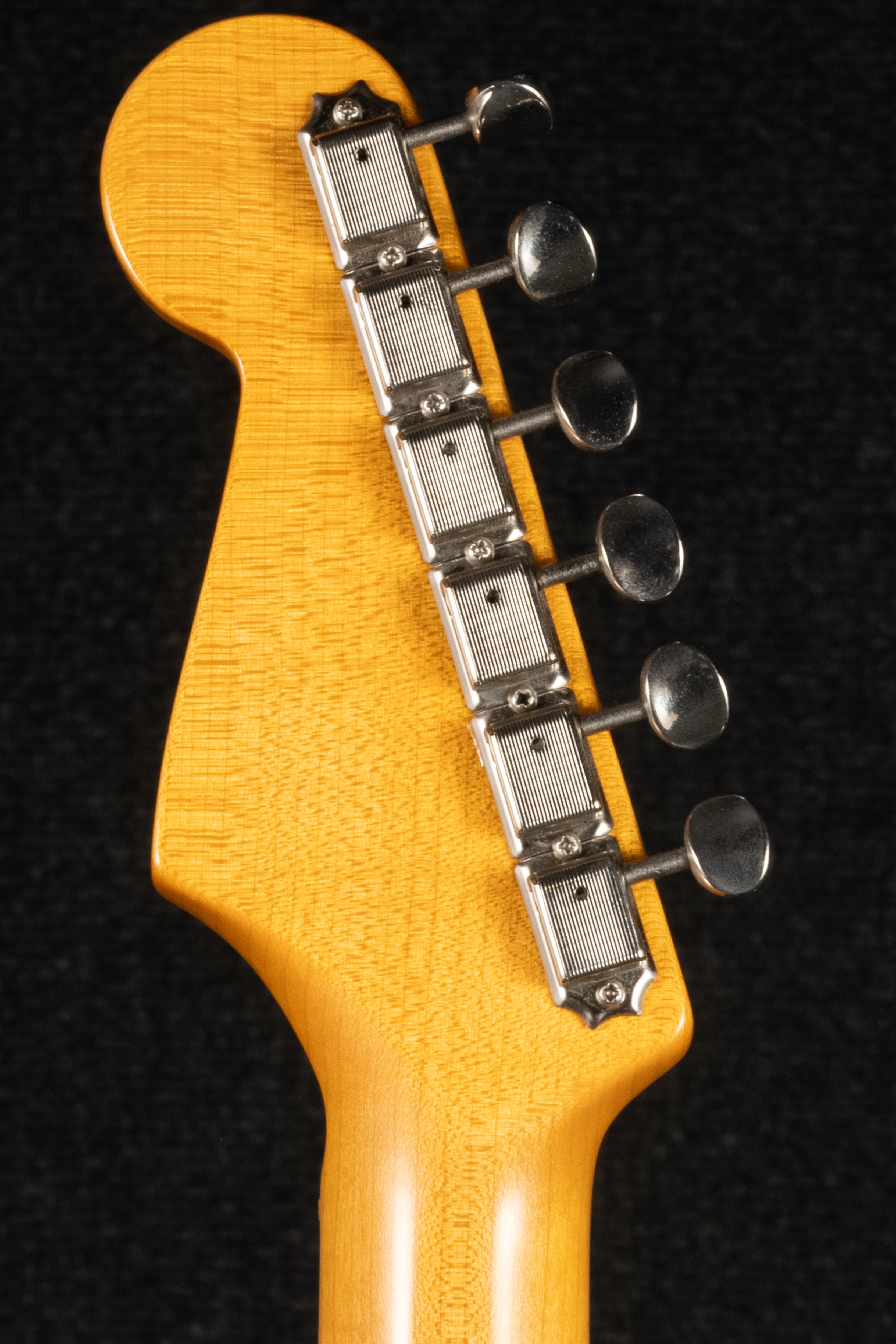 Eric Johnson Artist Stratocaster - White Blonde