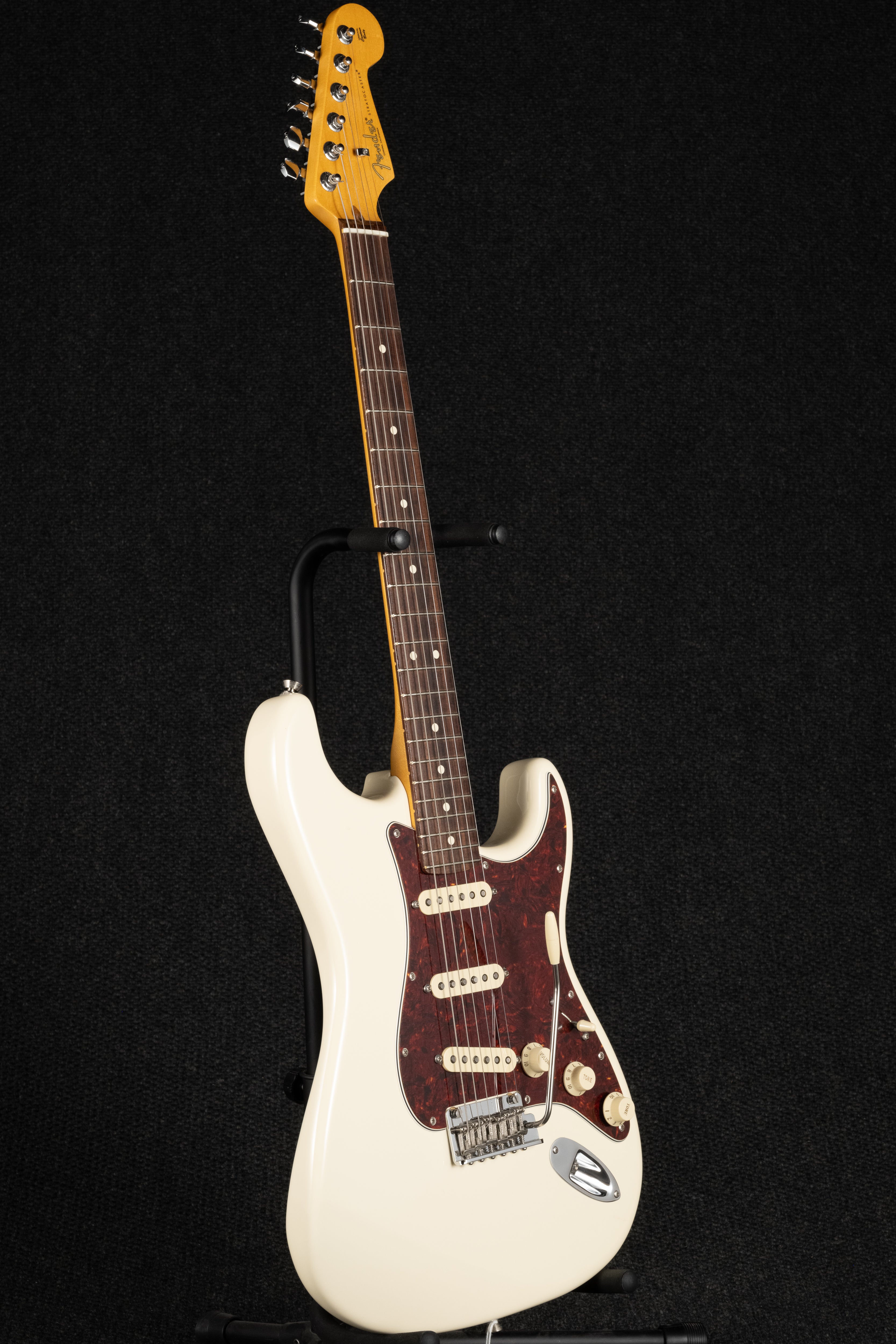 American Professional II Sratocaster - Olympic White
