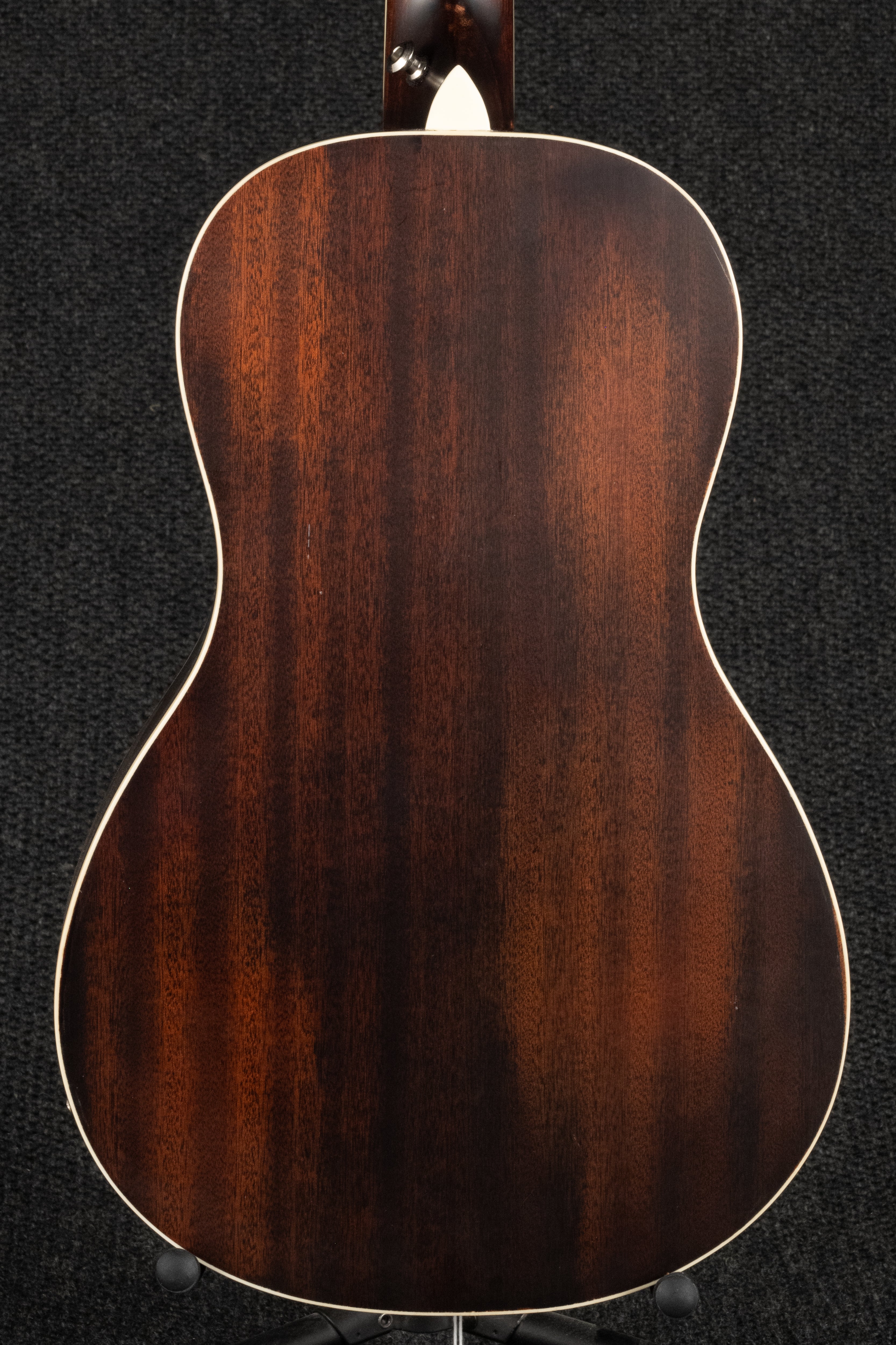Americana Serial Resonator Guitar RRG30E-WB