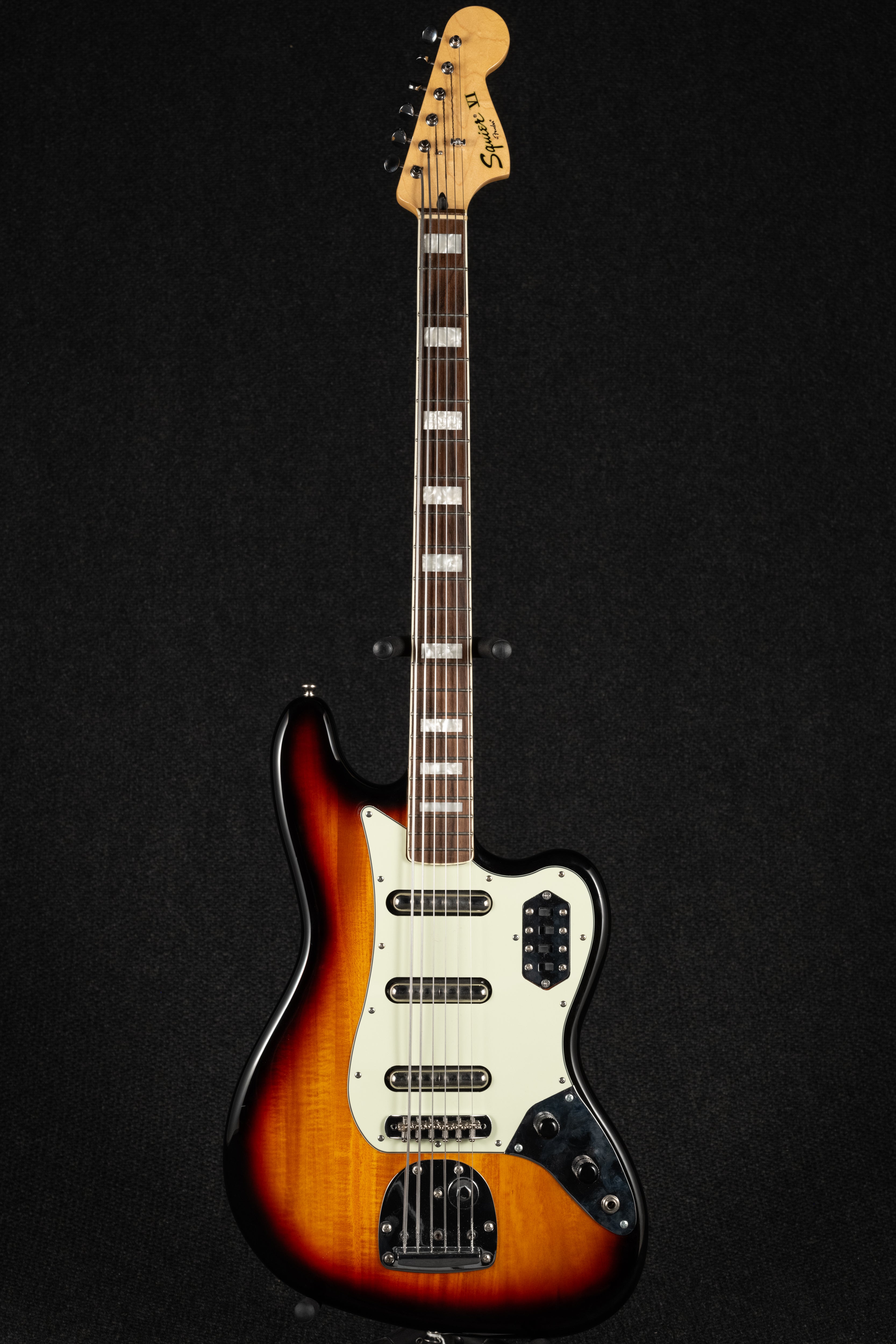 Squier Bass VI