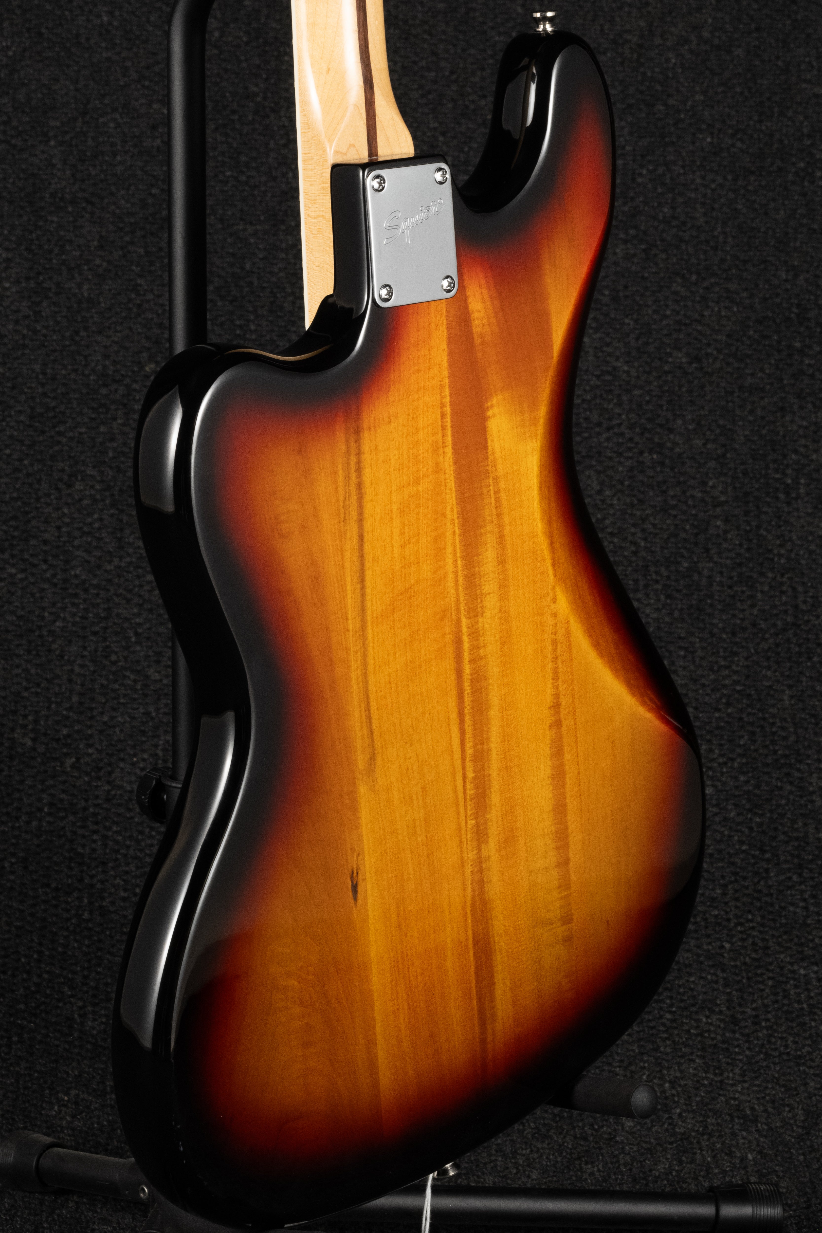 Squier Bass VI
