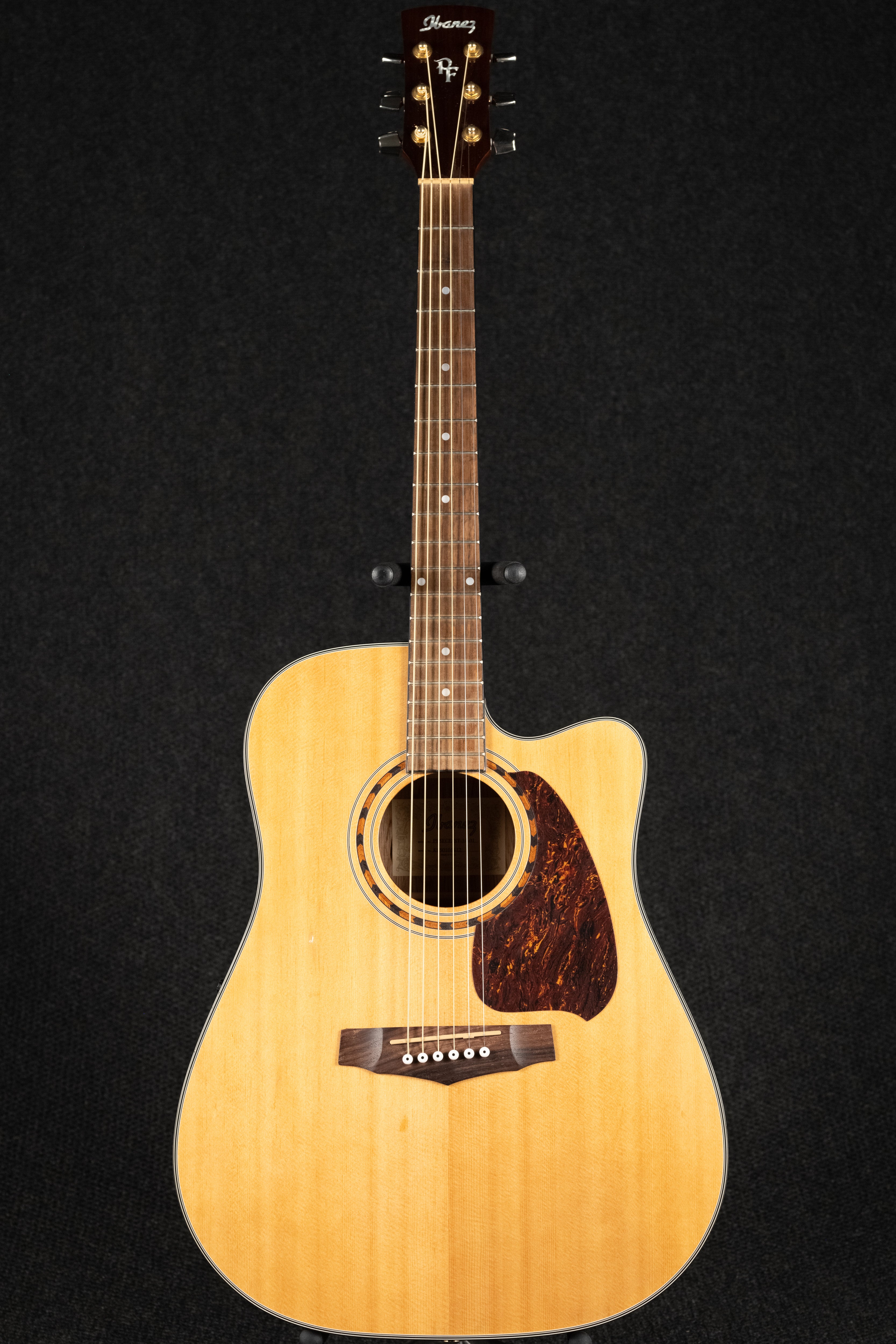 PF5ECE-NT-14-01 Acoustic Guitar
