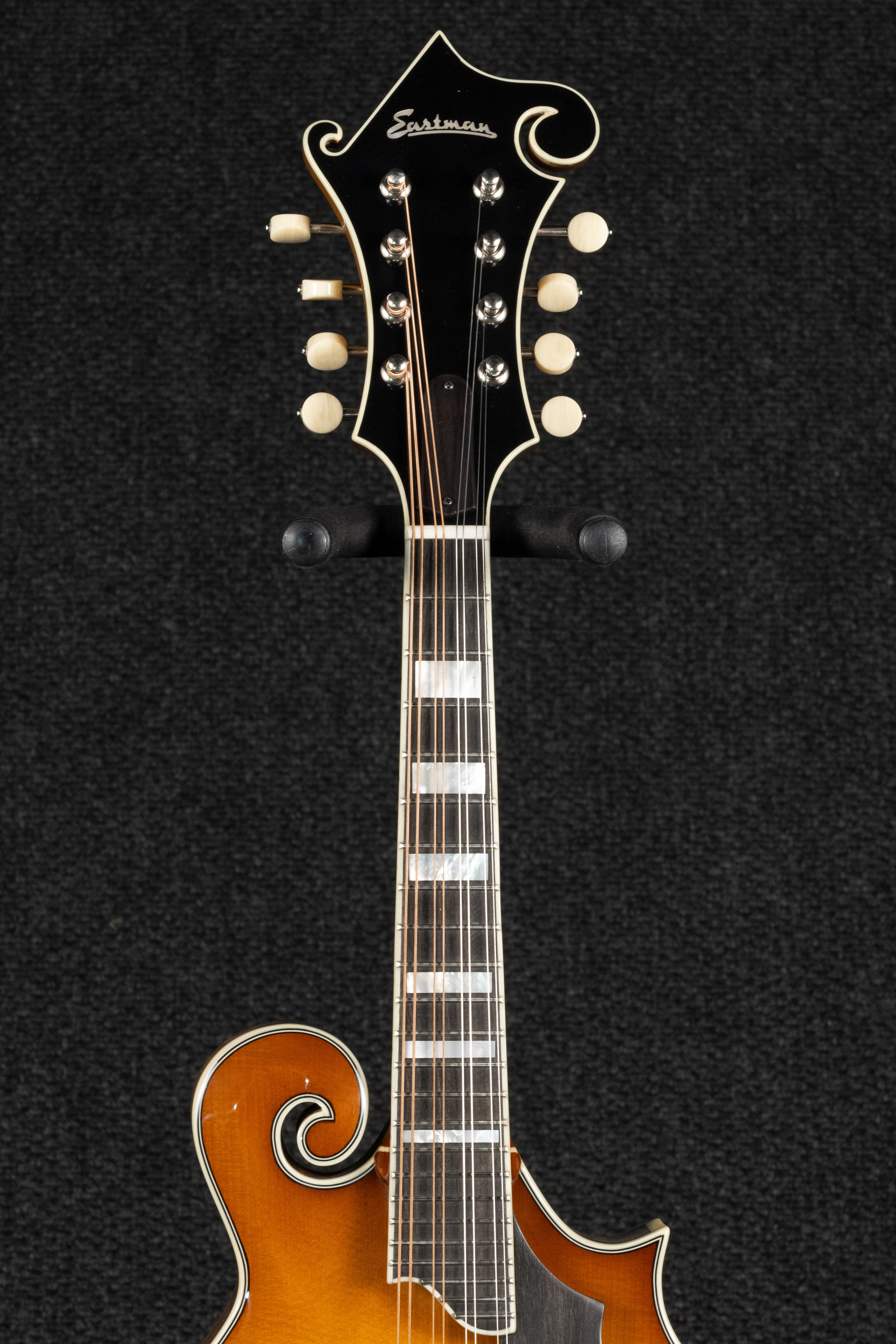 MD615-GB Gold Burst F Mandolin