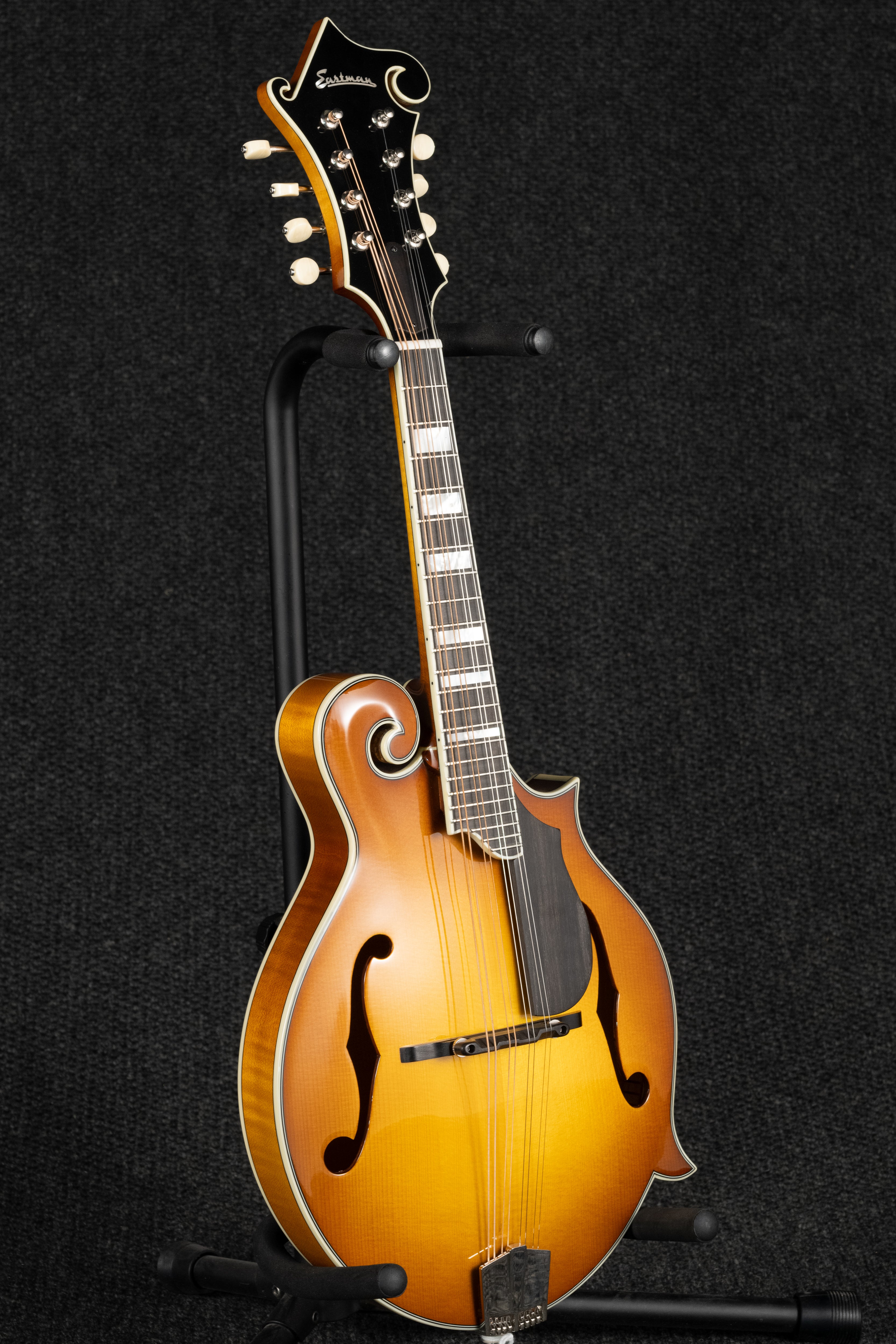 MD615-GB Gold Burst F Mandolin