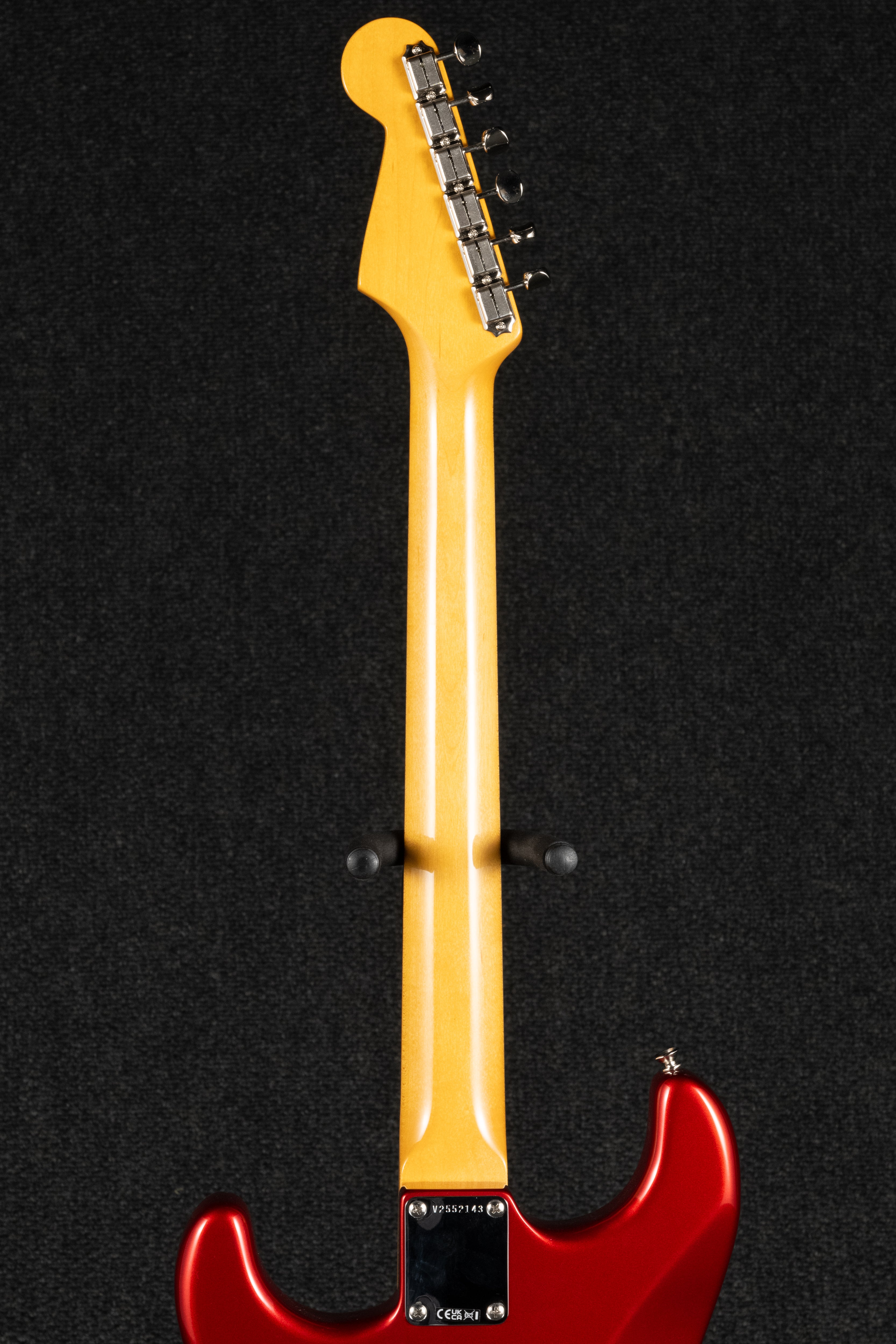American Vintage II 1965 Stratocaster - Candy Apple Red