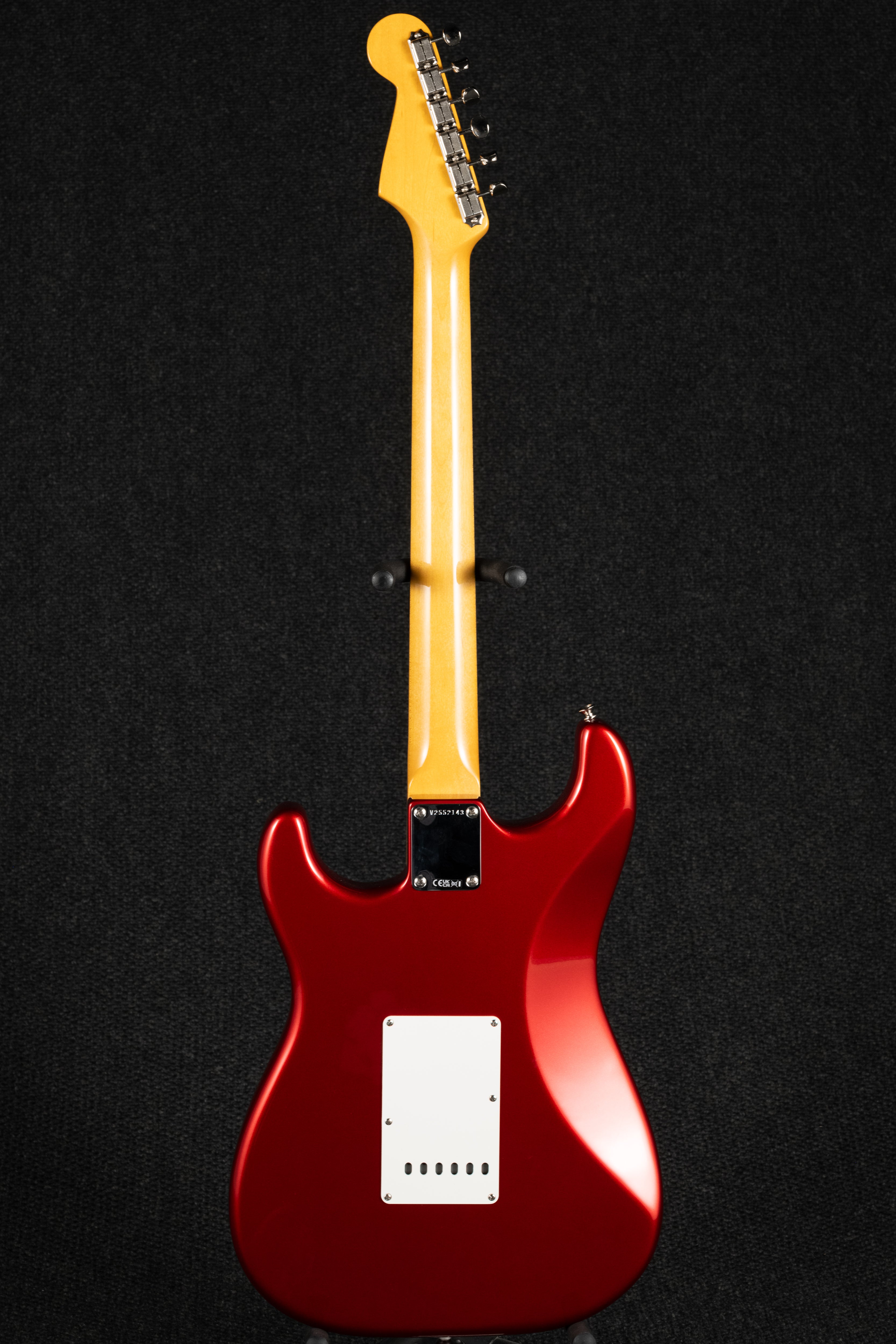 American Vintage II 1965 Stratocaster - Candy Apple Red