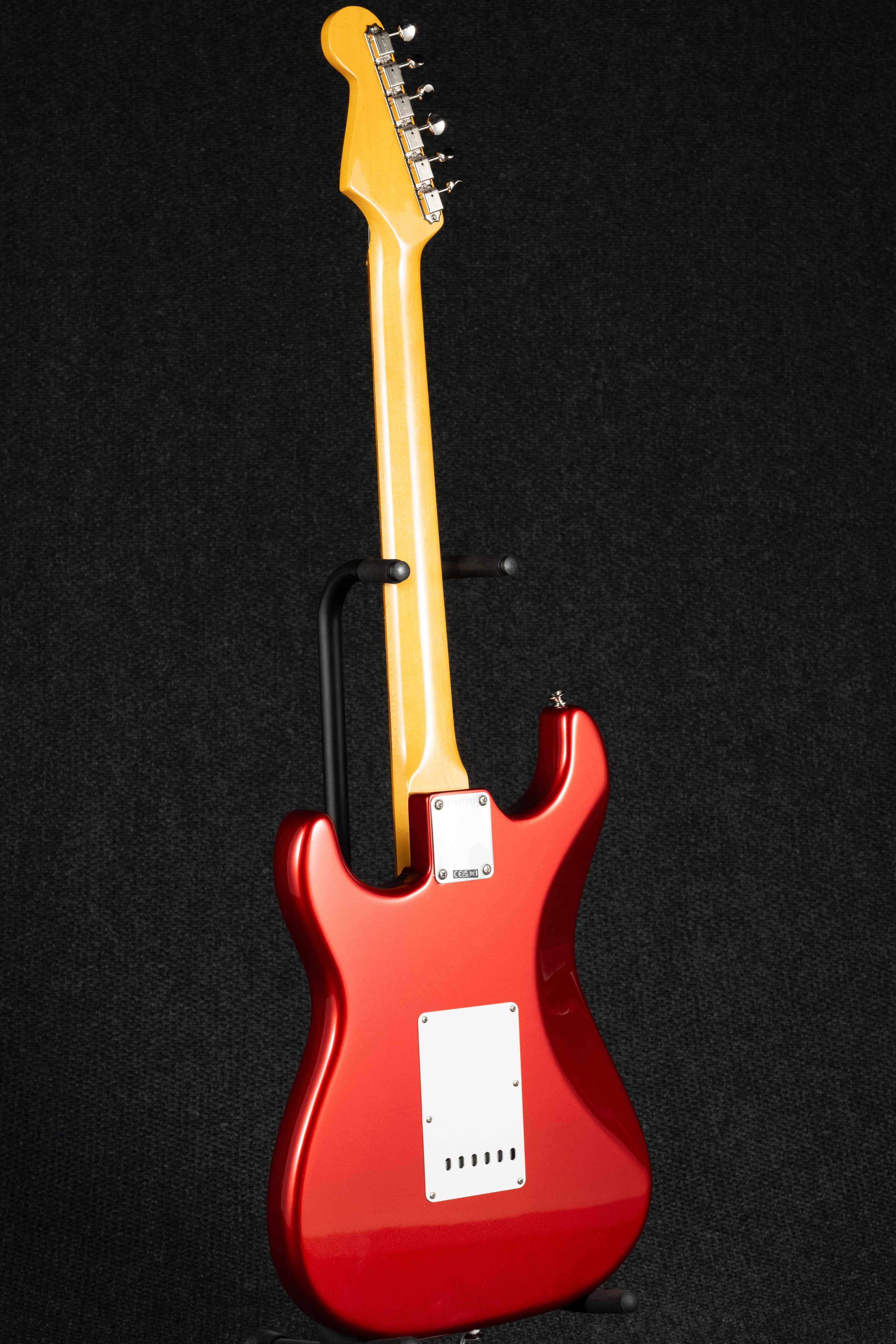 American Vintage II 1965 Stratocaster - Candy Apple Red