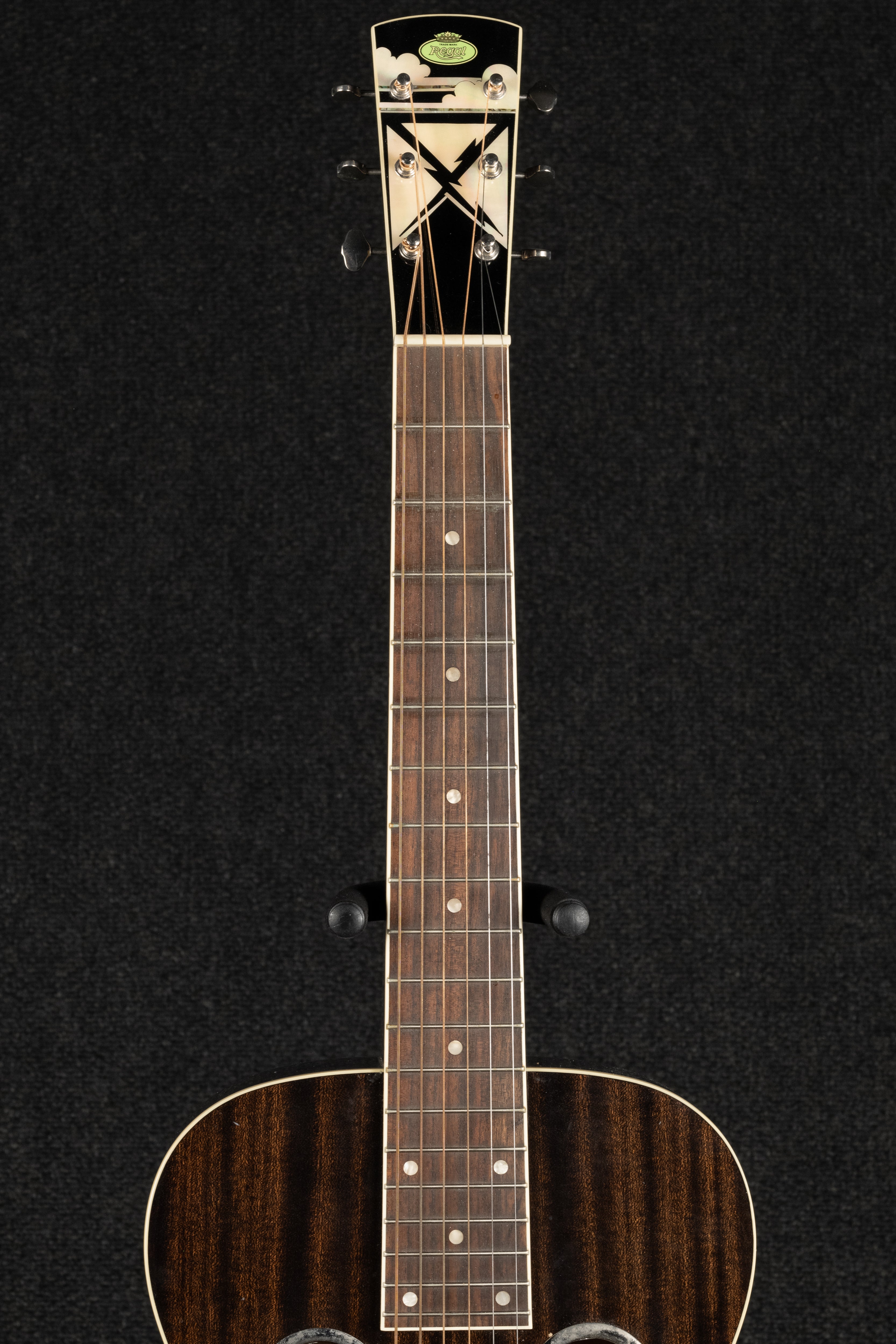 RD-52 Square Neck - Black Lightning