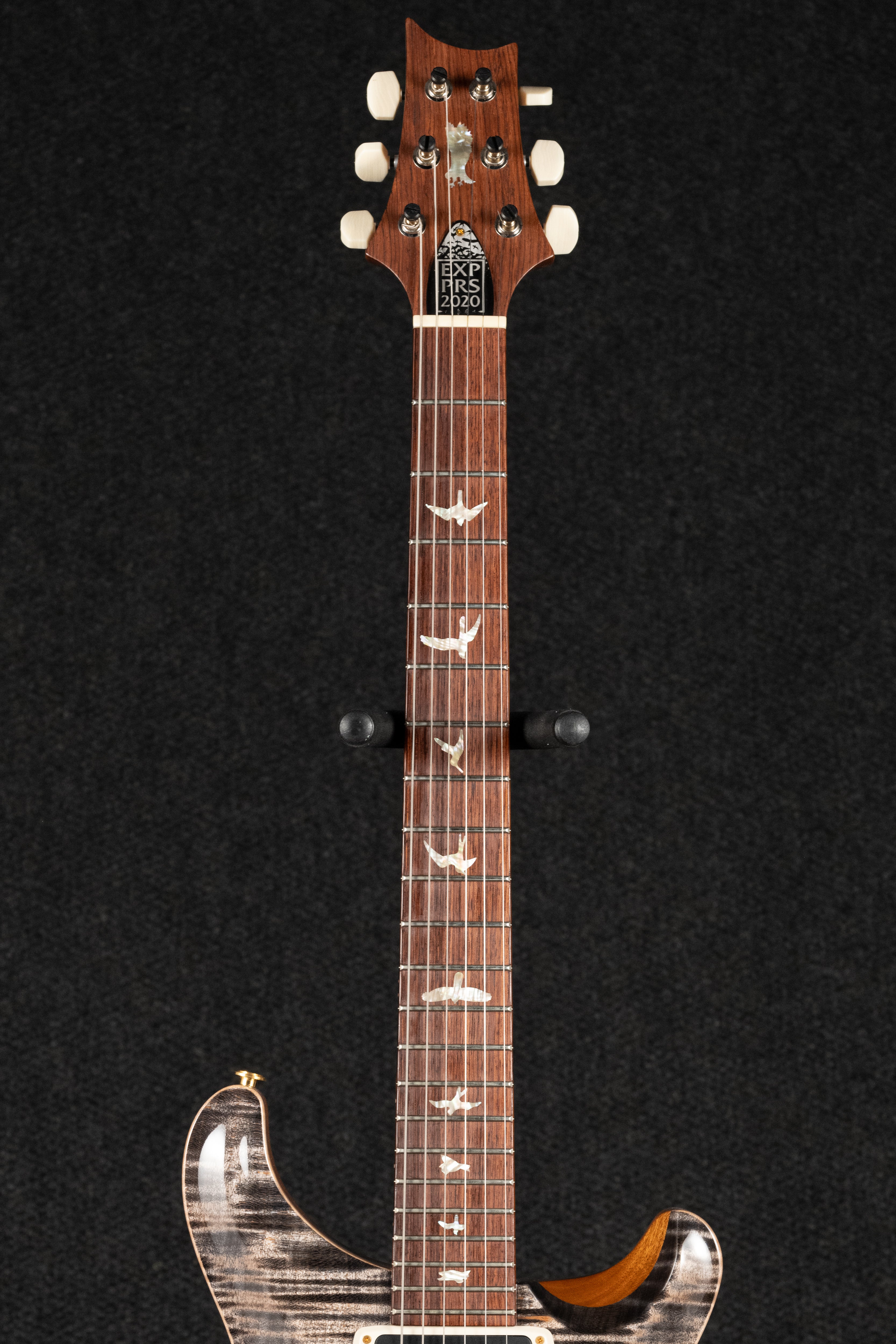 Eagle V "Experience 2020" Model - Charcoal