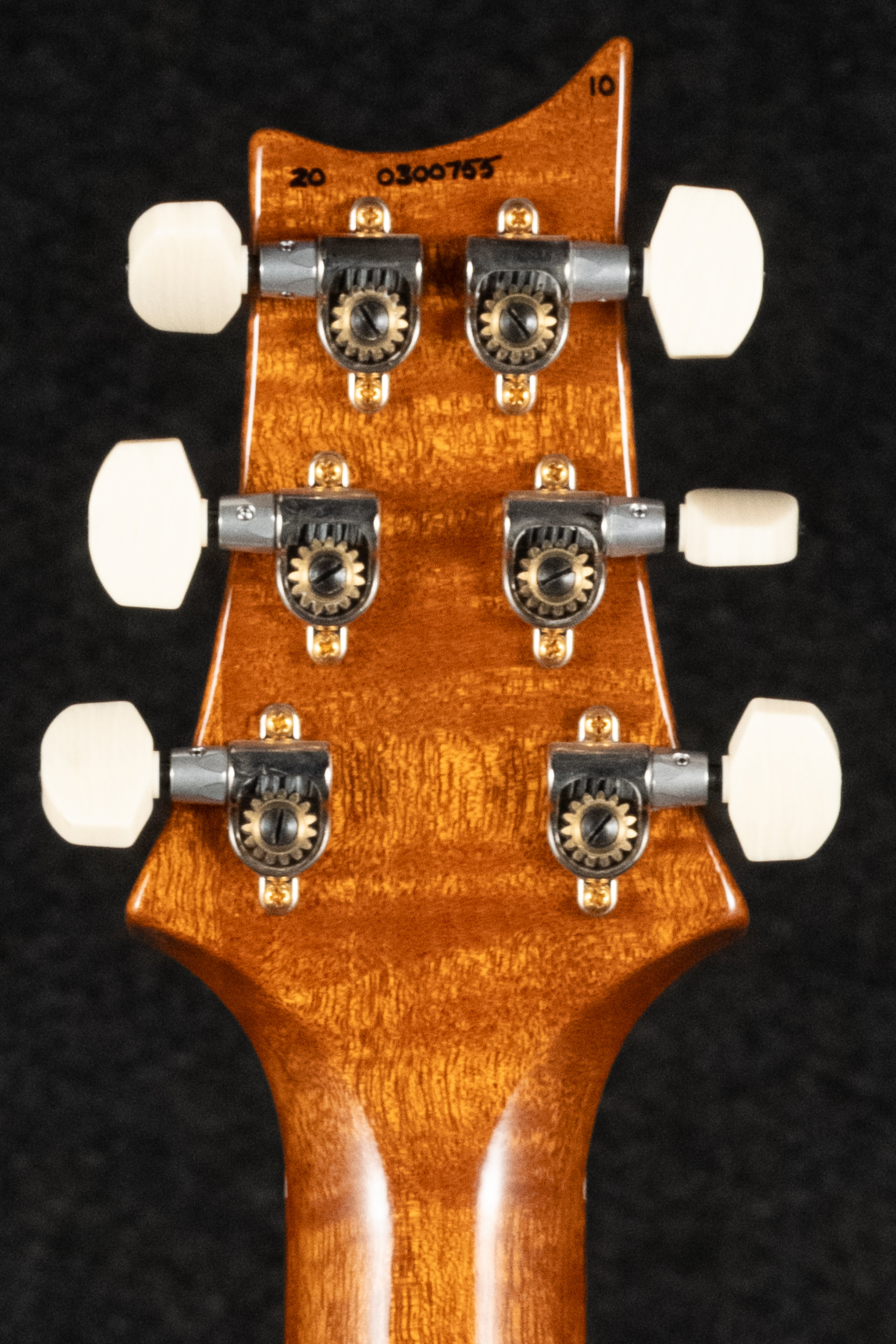 Eagle V "Experience 2020" Model - Charcoal
