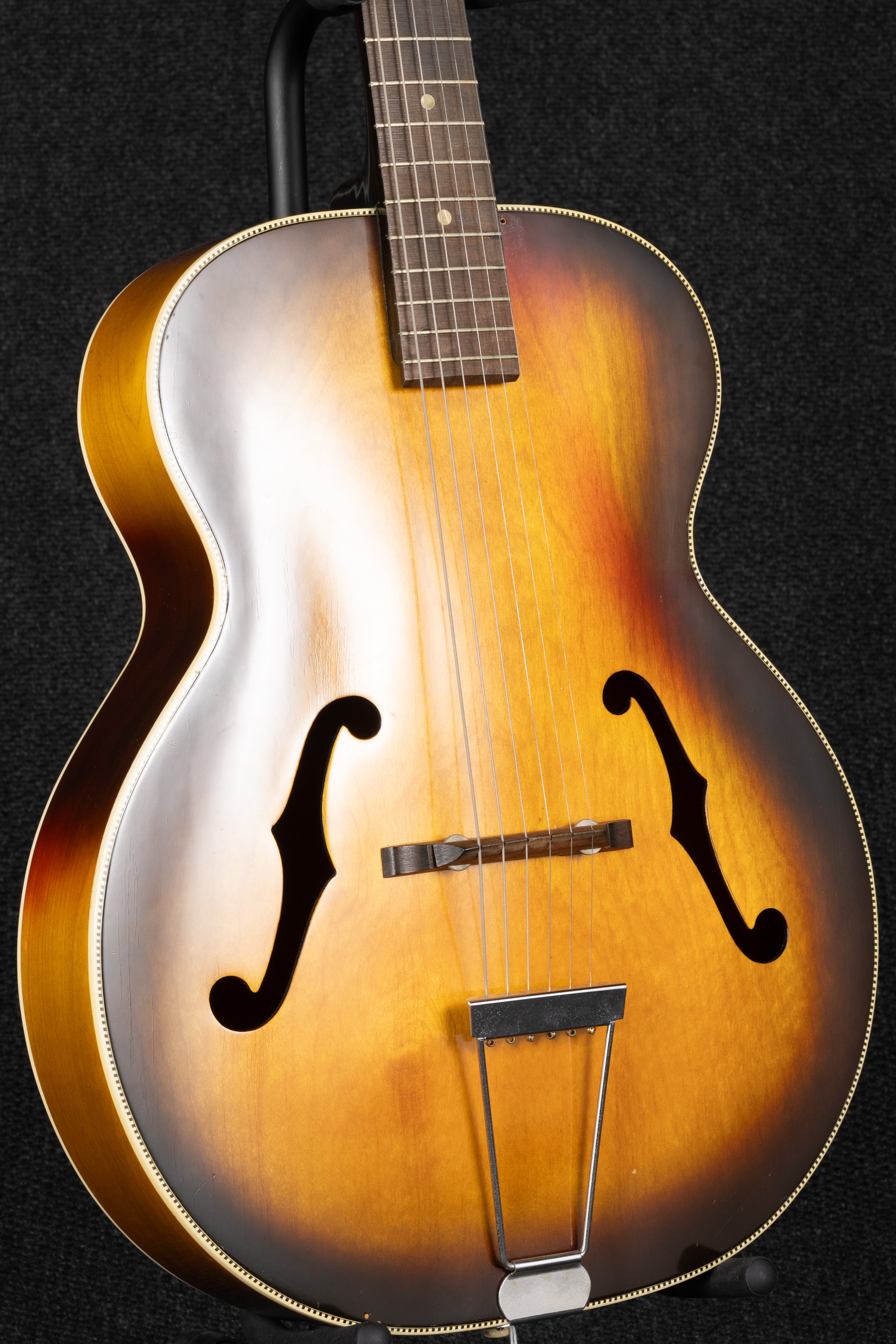 Broadway H-954 - Sunburst
