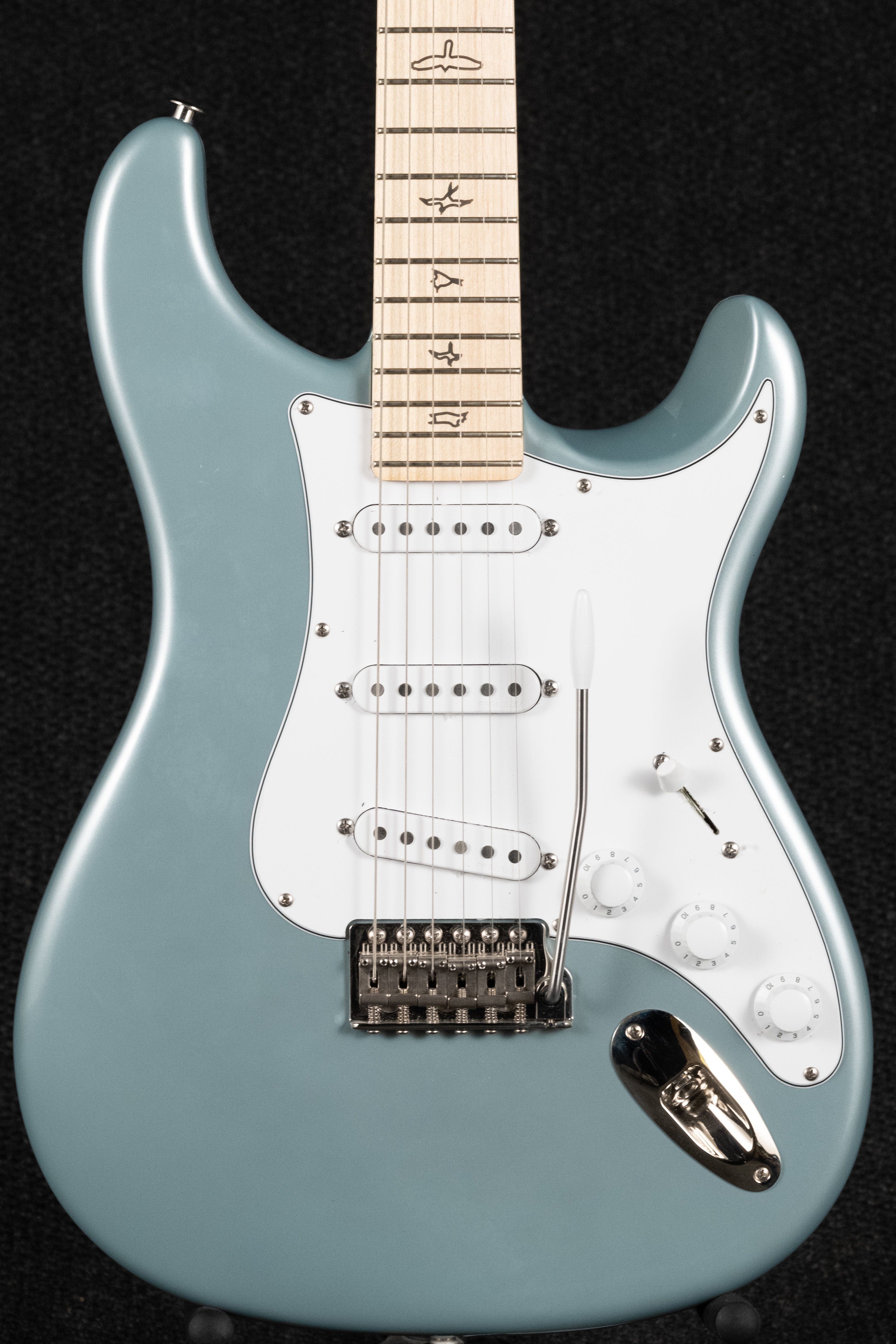 John Mayer Silver Sky, Maple - Polar Blue