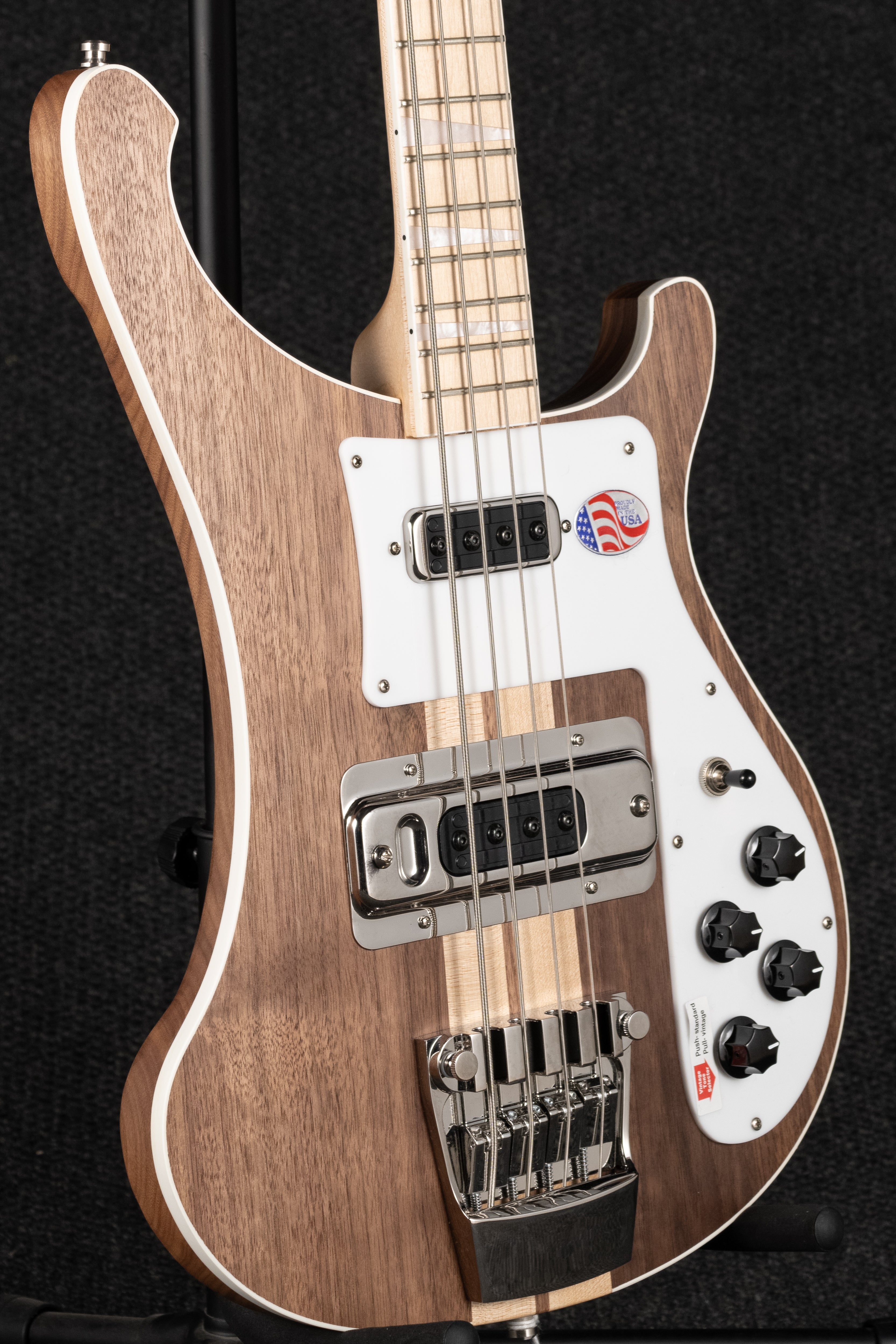 4003 Walnut Satin