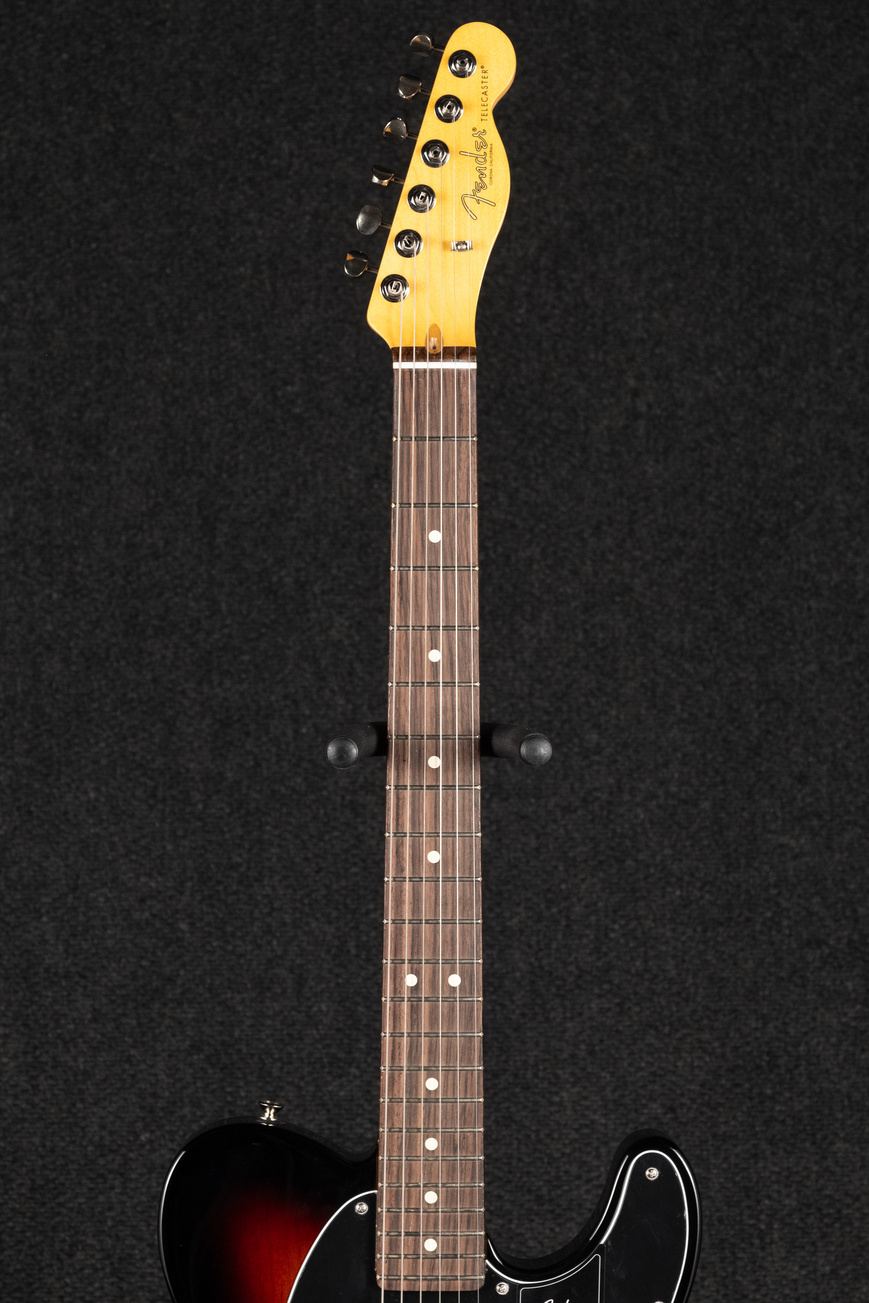 American Pro Classic Telecaster - 3 Tone Sunburst