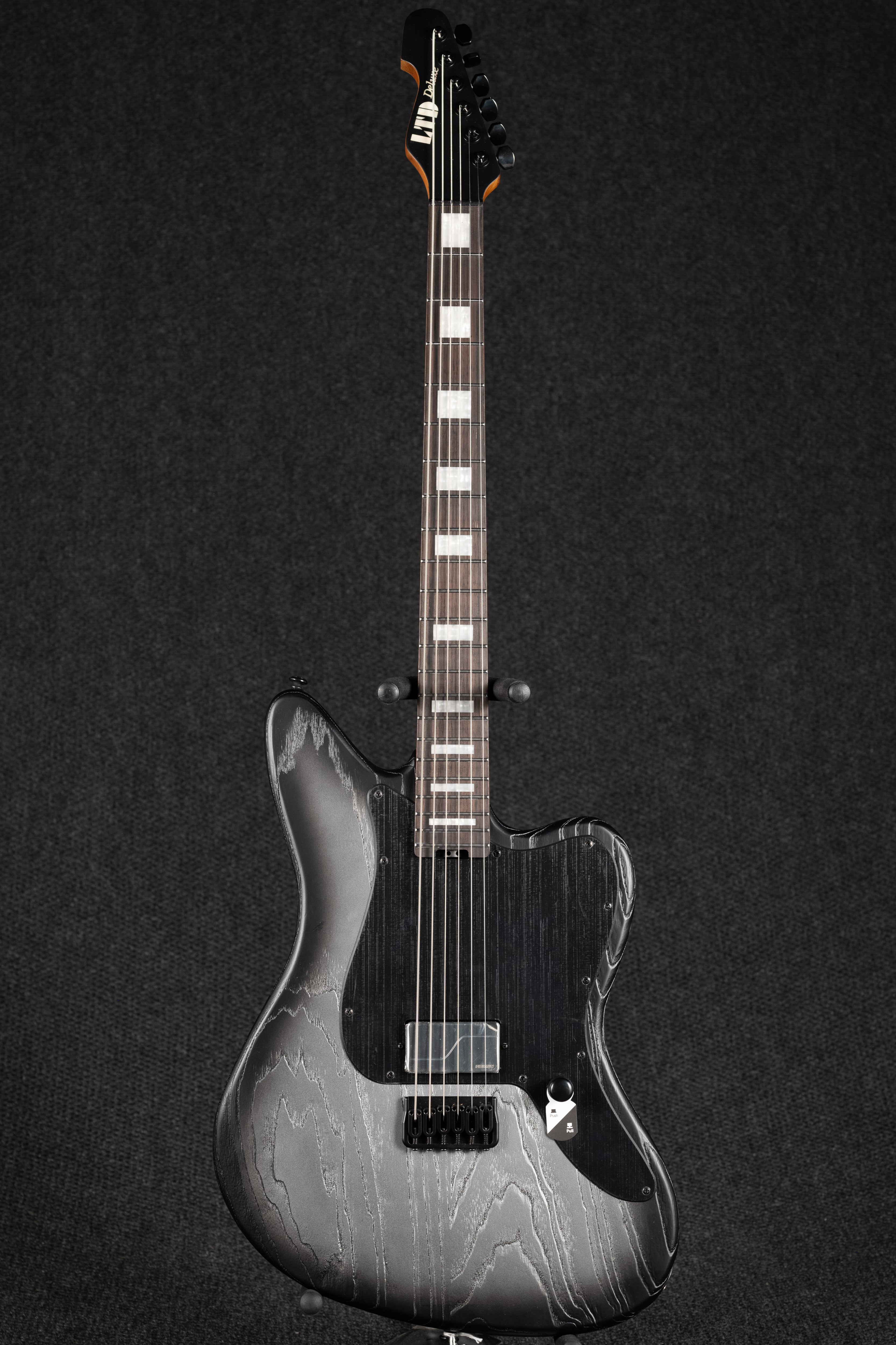 XJ-1B Baritone - Silver Blast