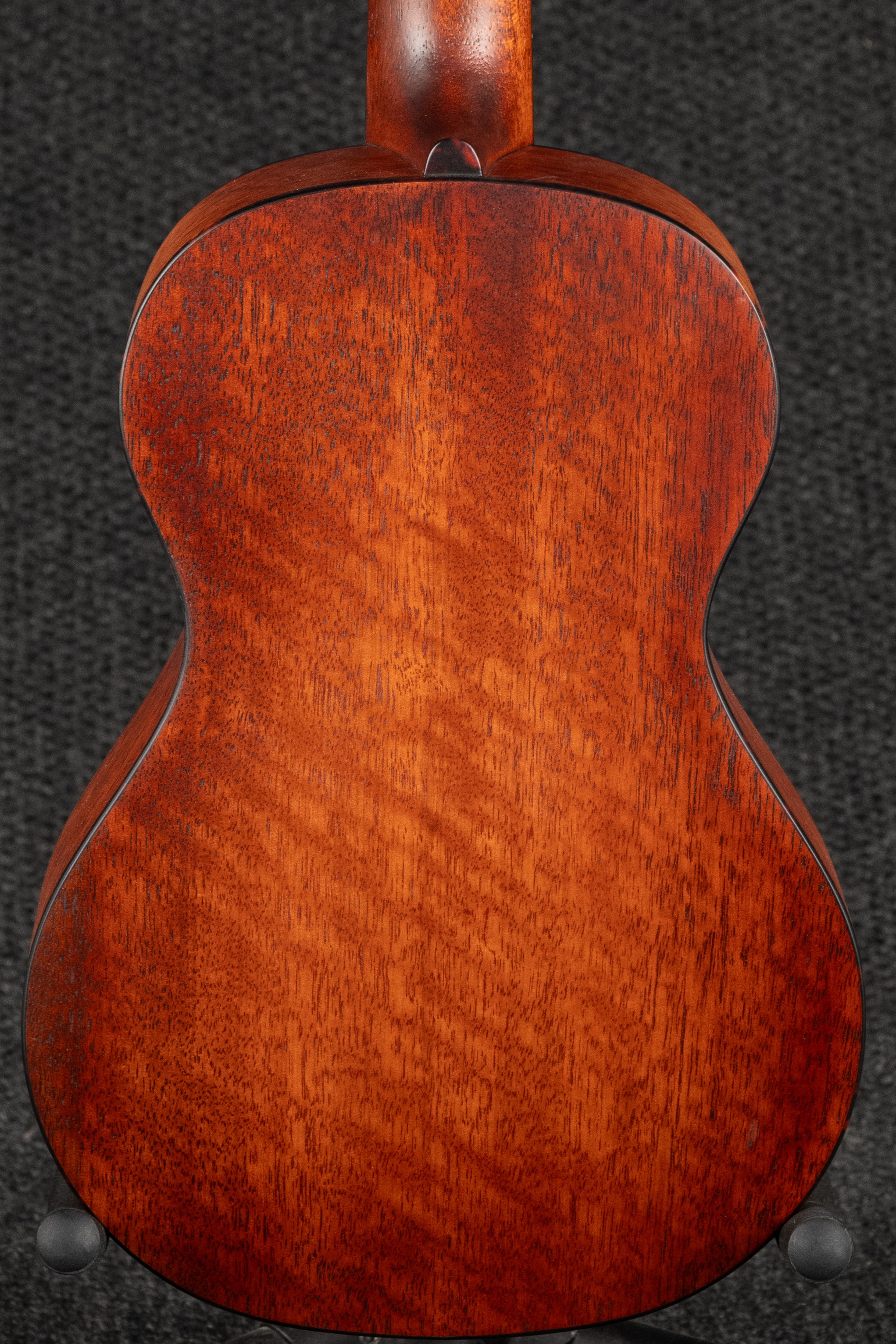 EU1-T: Ukulele Tenor