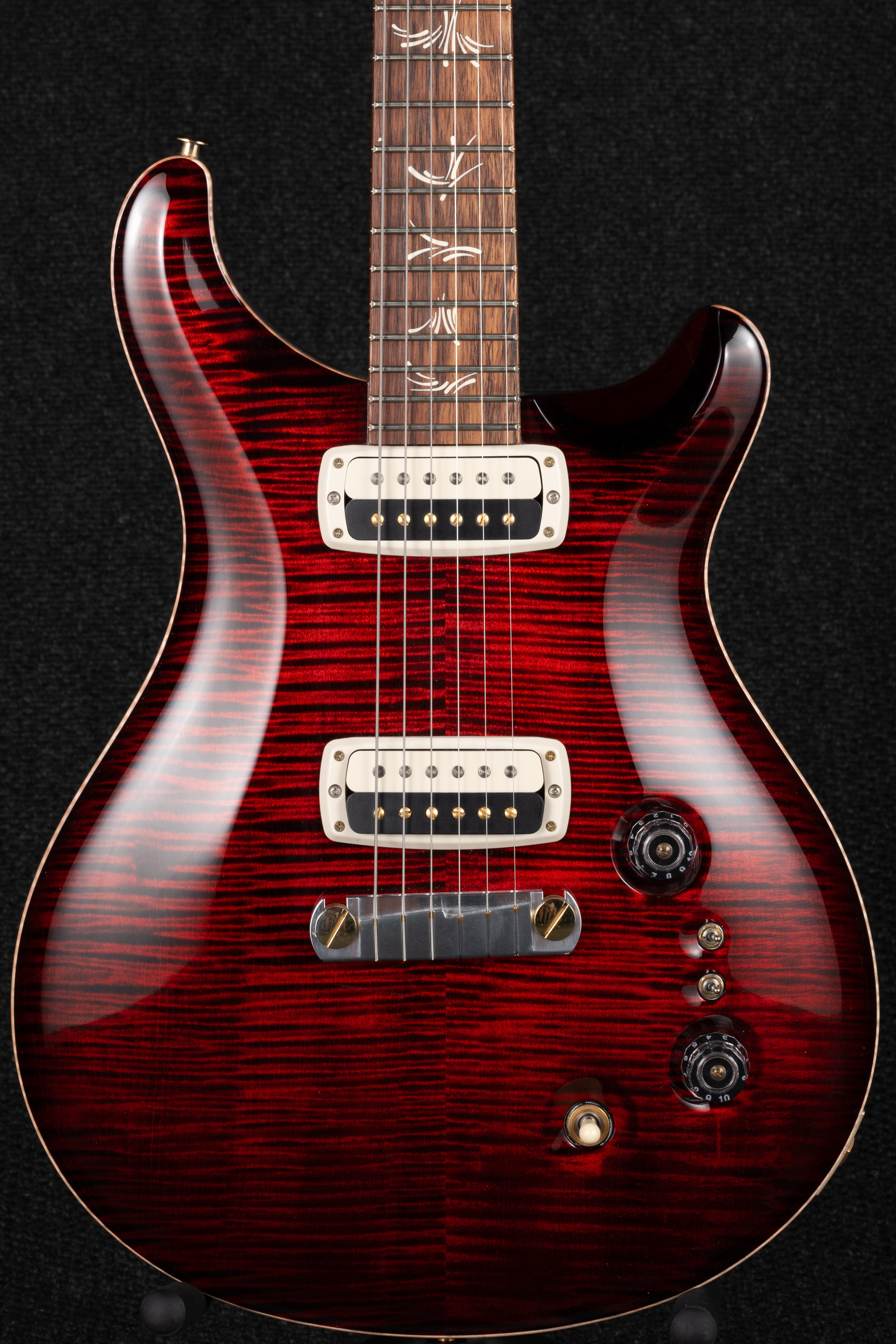 Paul's Guitar 10 Top - Red Tiger