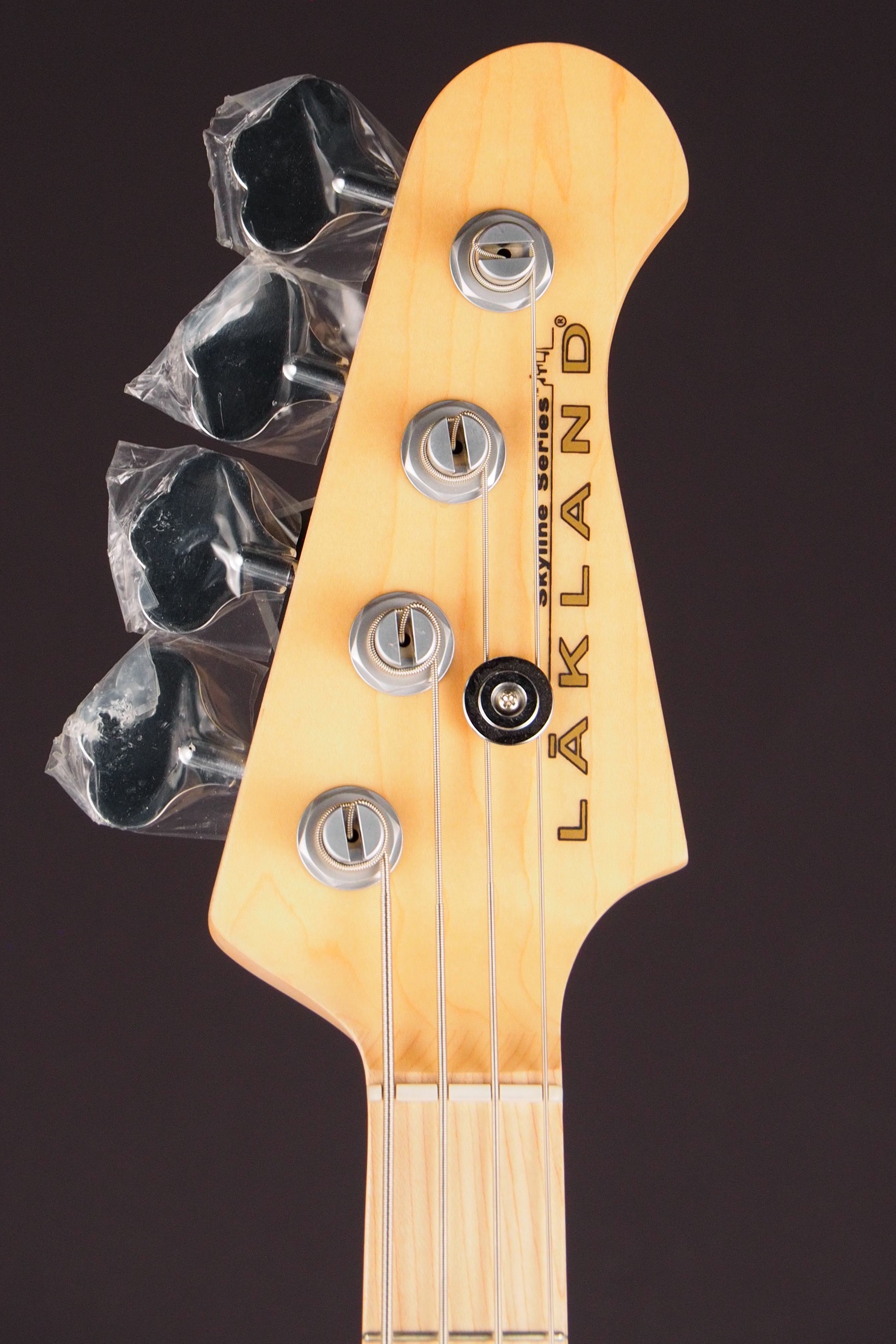 Skyline 44-02 Deluxe - Cherryburst, Maple